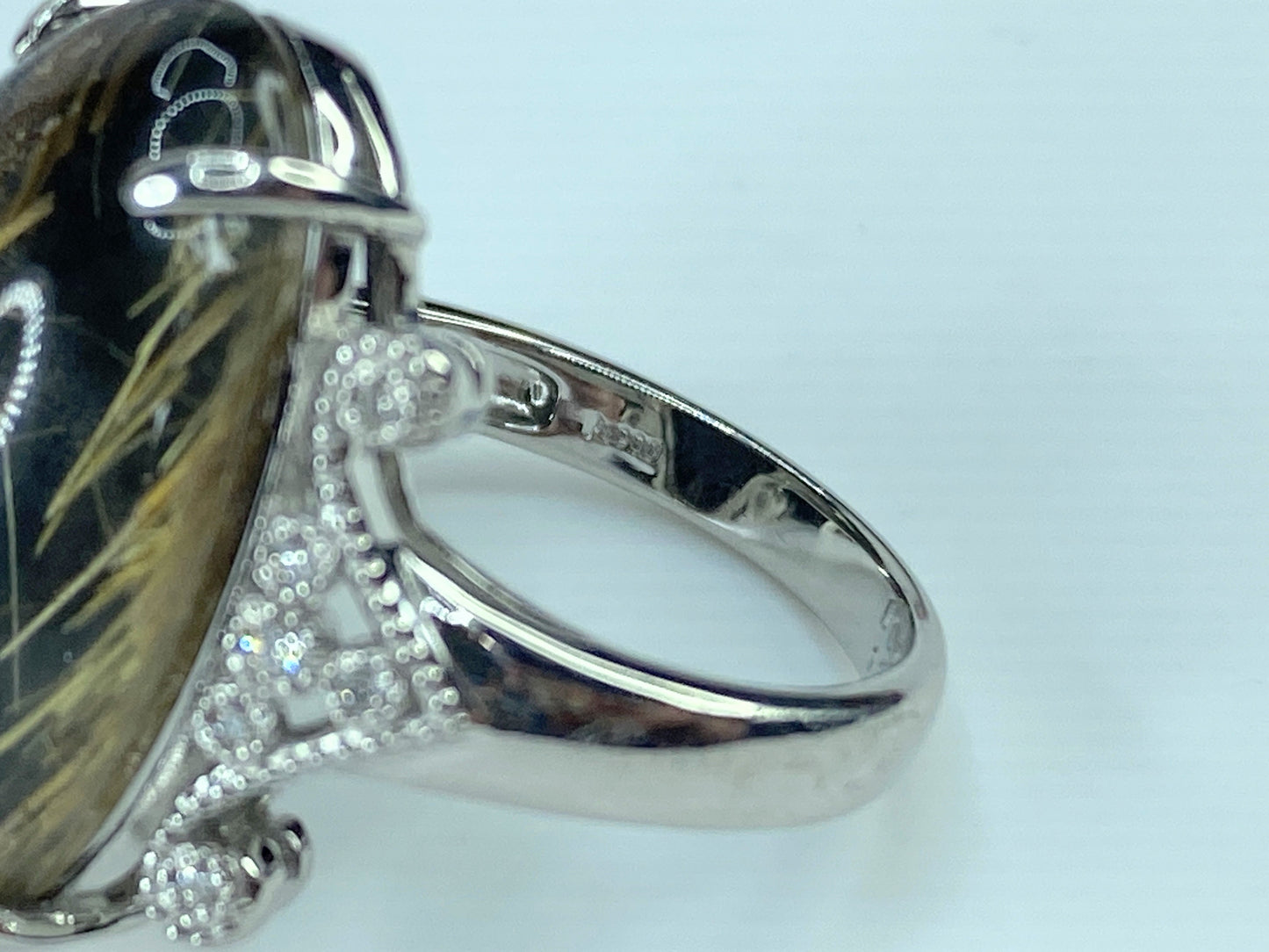 Platinum 19.27ct Rutilated Quartz 0.07ct G/VS2 Diamond Cocktail Ring 9.1g JR273