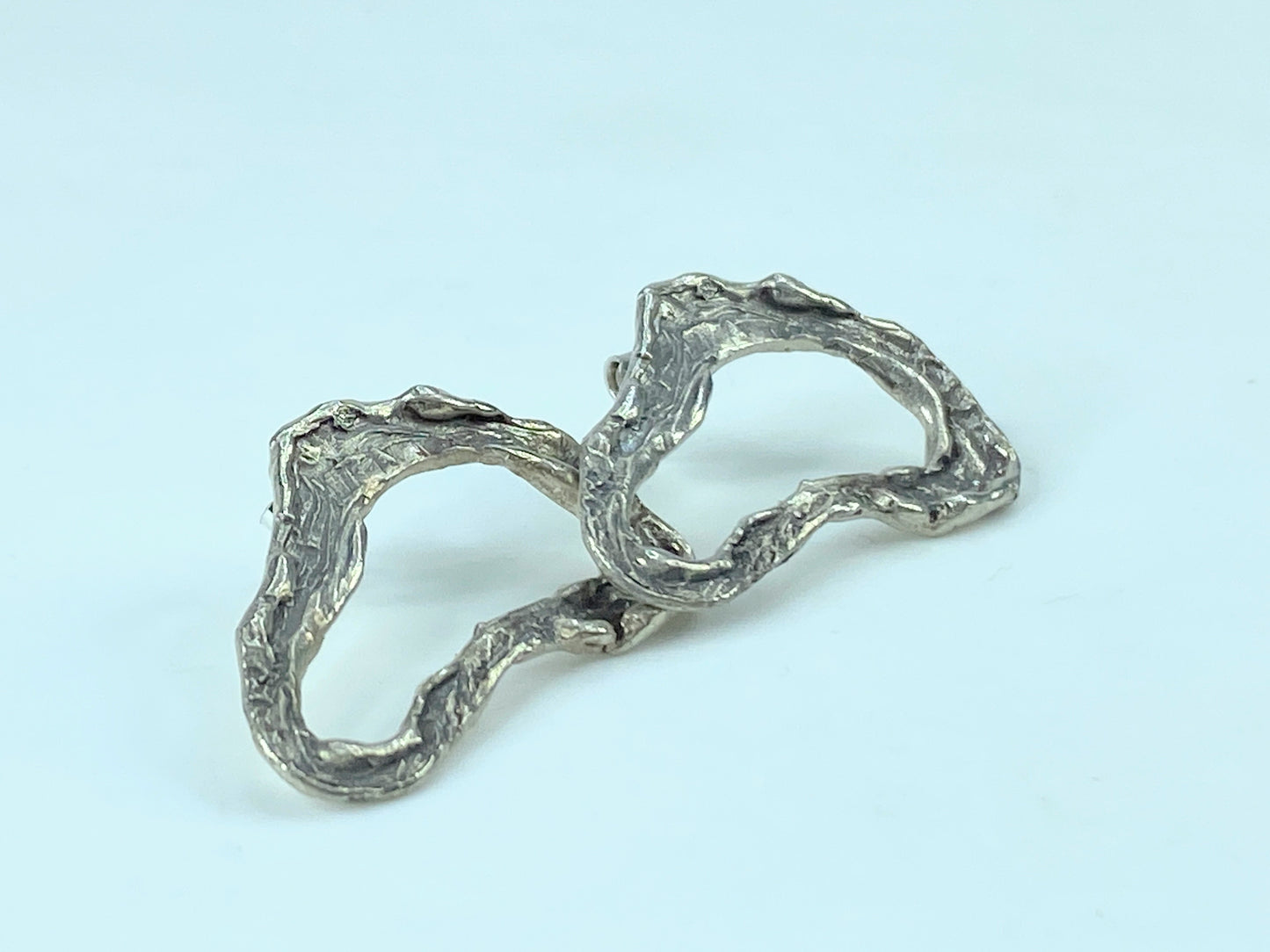 Sterling Silver Geometric texture openwork design pierced earrings JR809