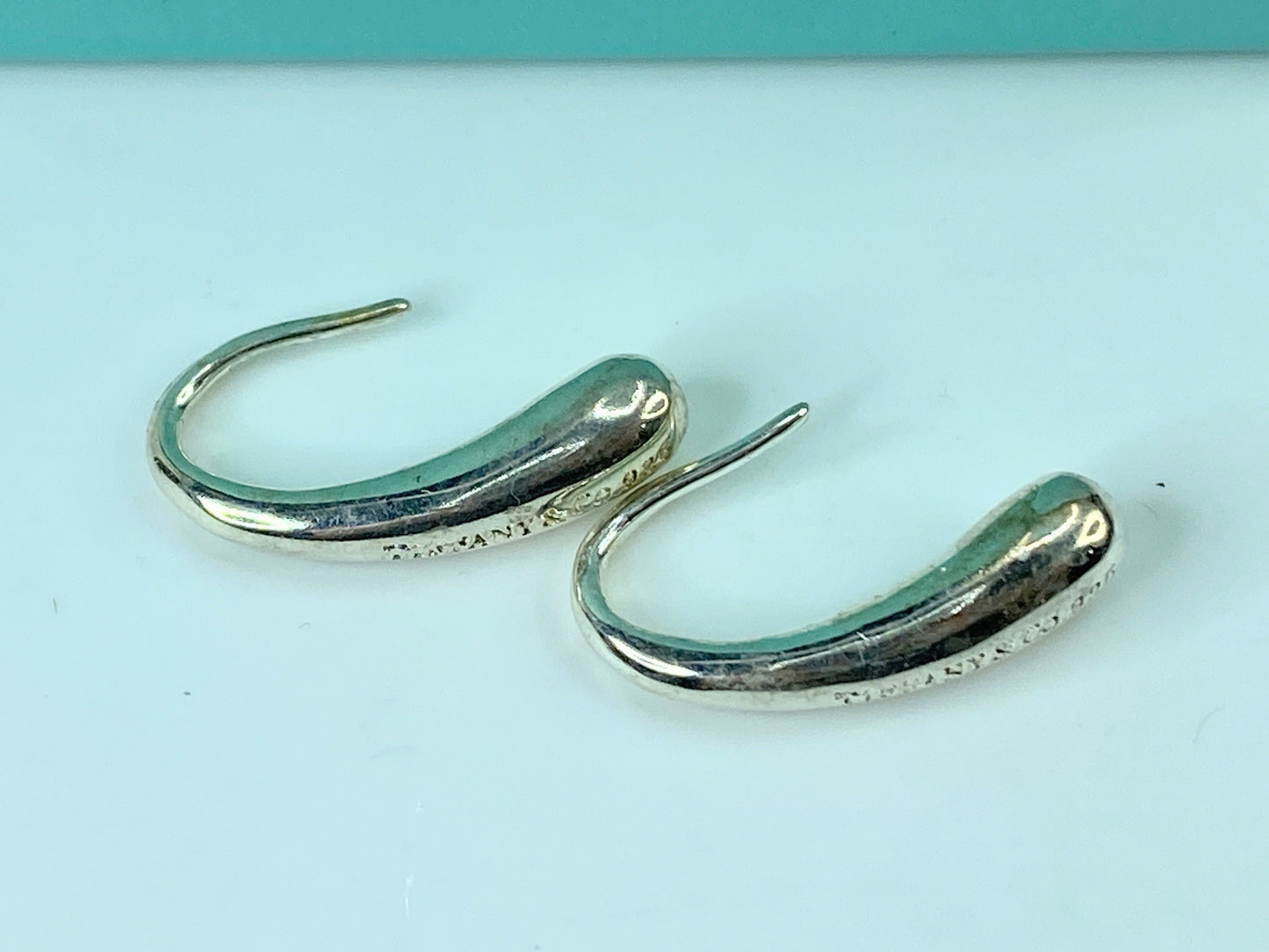 Tiffany & Co. Sterling Silver Elsa Peretti TearDrop Earrings 1.0" 7.4g JR810