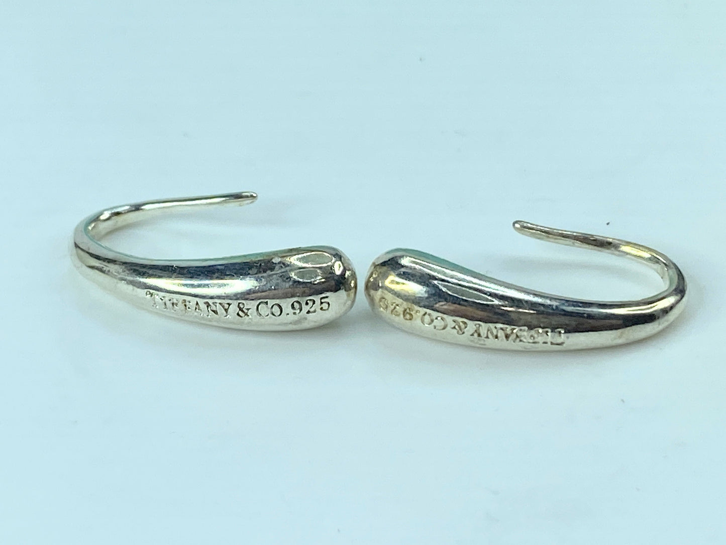 Tiffany & Co. Sterling Silver Elsa Peretti TearDrop Earrings 1.0" 7.4g JR810