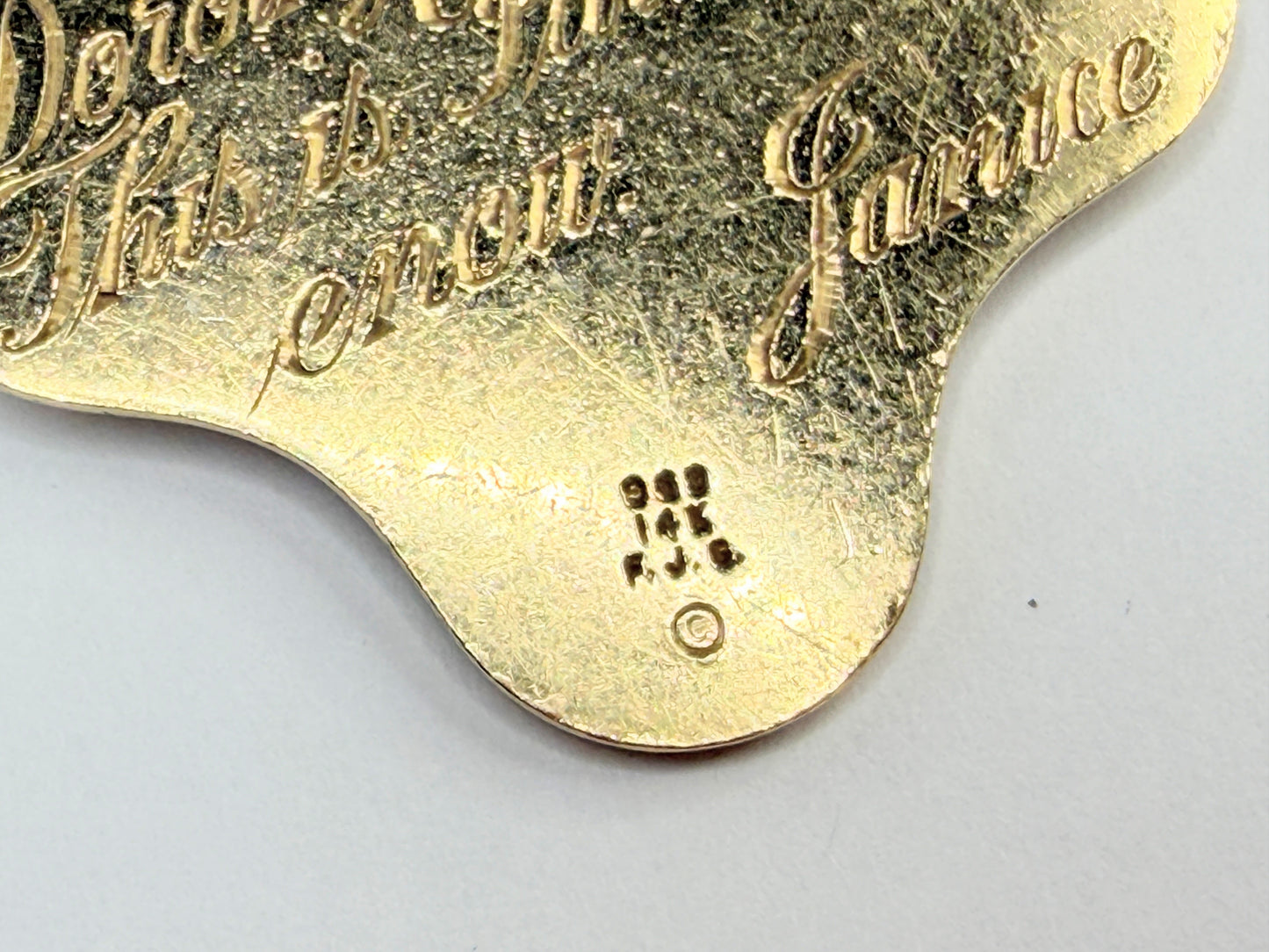 Vintage 14K Yellow Gold Sentimental Charm Pendant Hand Engraved JR1299