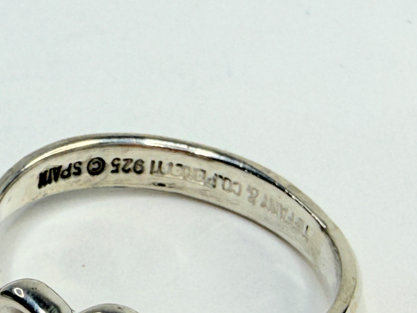 Vintage Tiffany & Co. Hook Eye Band Ring 925 Sterling 750 gold s6.5 JR1301