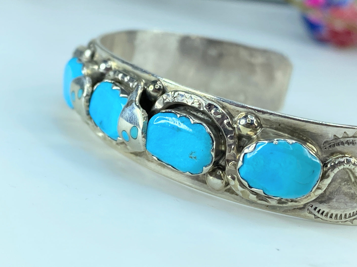 Zuni Sterling Silver Turquoise Snake Motif Cuff Bracelet 7 3/4" 23.1g JR283