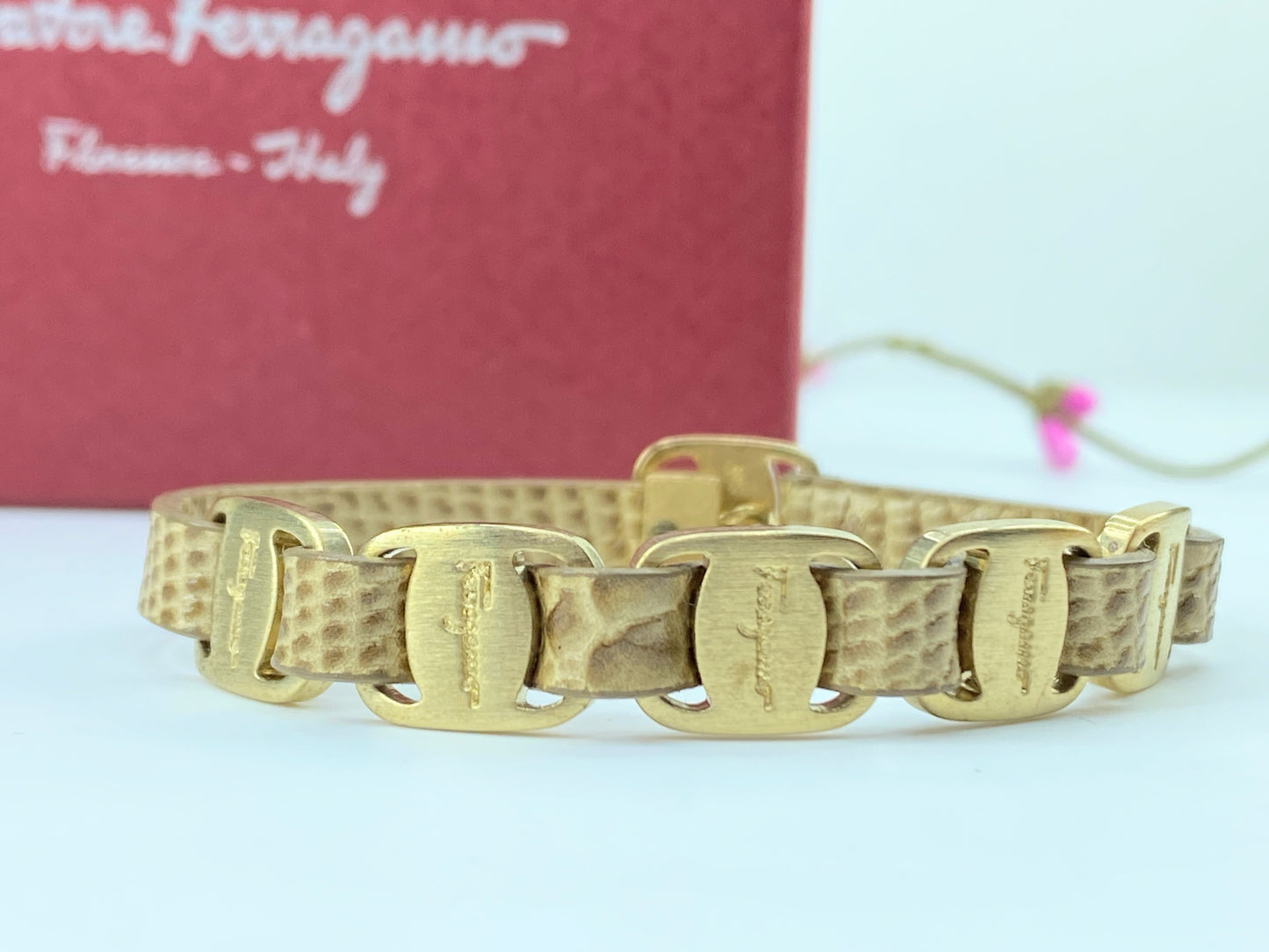 Salvatore Ferragamo Rare Vara Buckle Leather bracelet gold tone 7" GS385