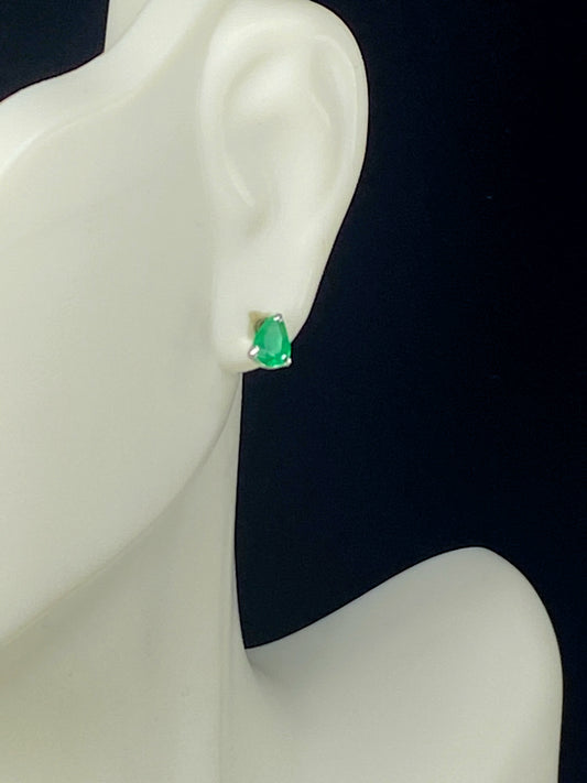 Platinum 0.8ctw Teardrop shape solitaire Emerald stud earrings