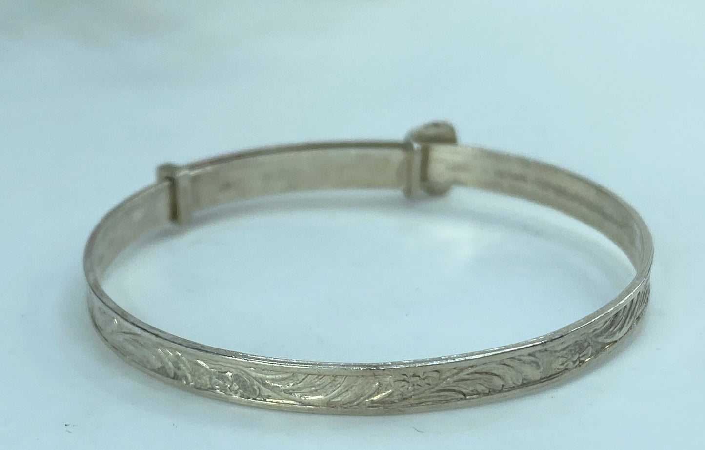 Art Deco Sterling Silver 4.5mm Floral expandable children bangle 5" 6.1g JR830