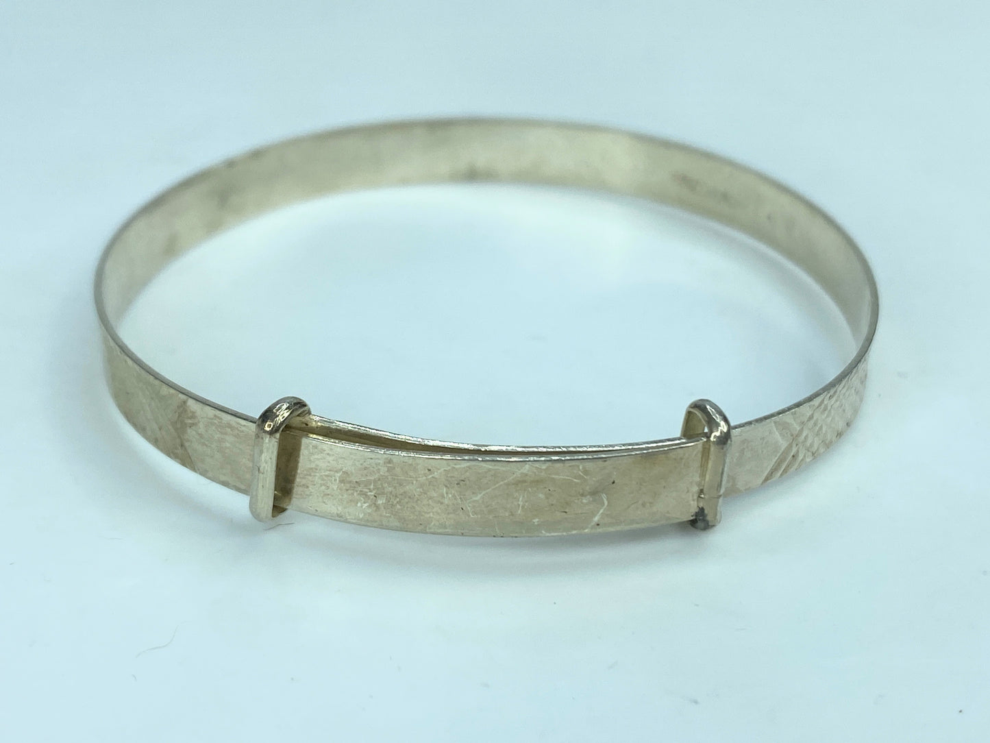 c1940 Sterling Silver 5mm Plaid etched expandable children bangle 5" 4g JR833