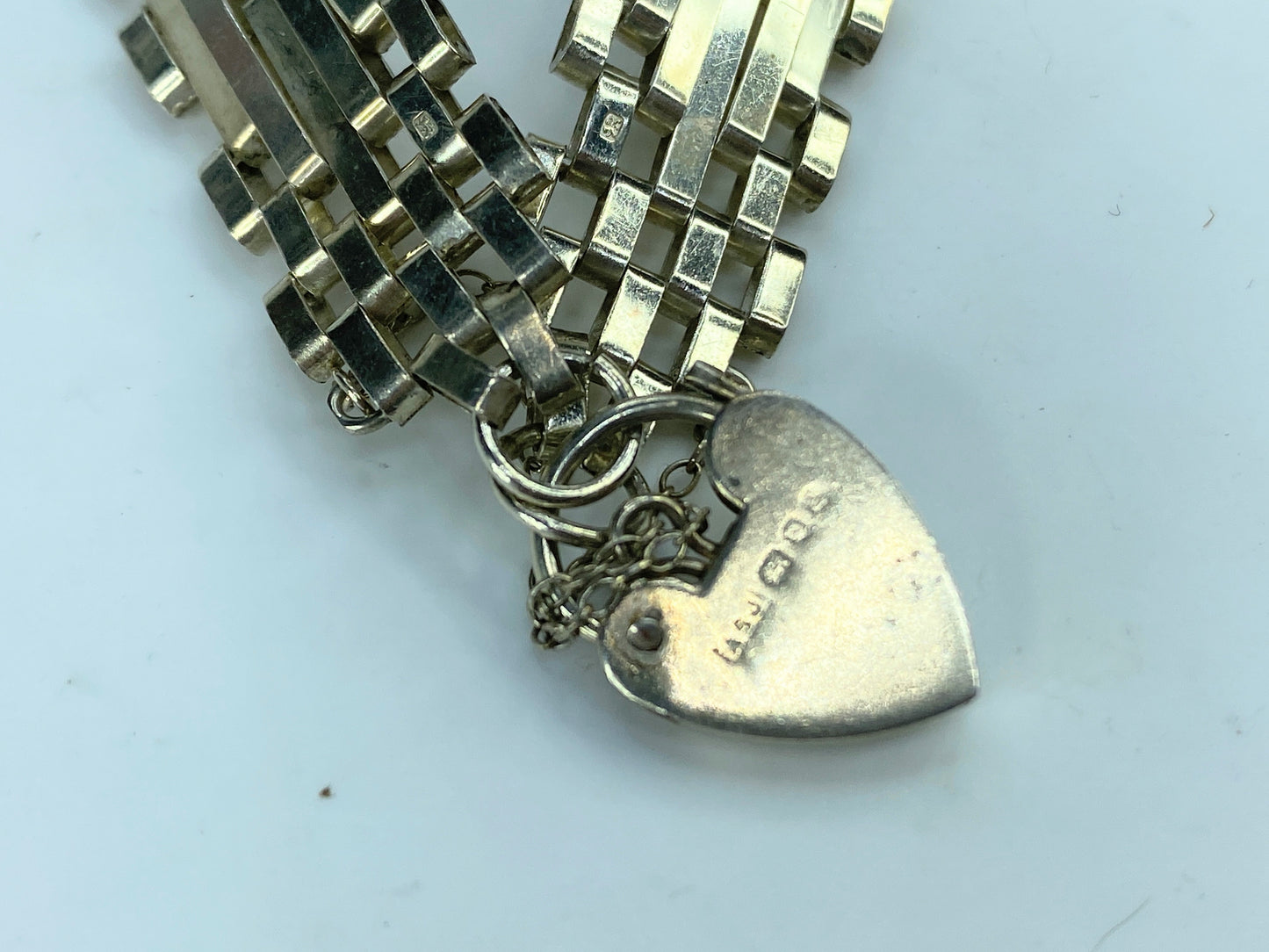 London 1979 Decorative Unique Stackable 4 Bar Panel Sterling Gate Bracelet JR841