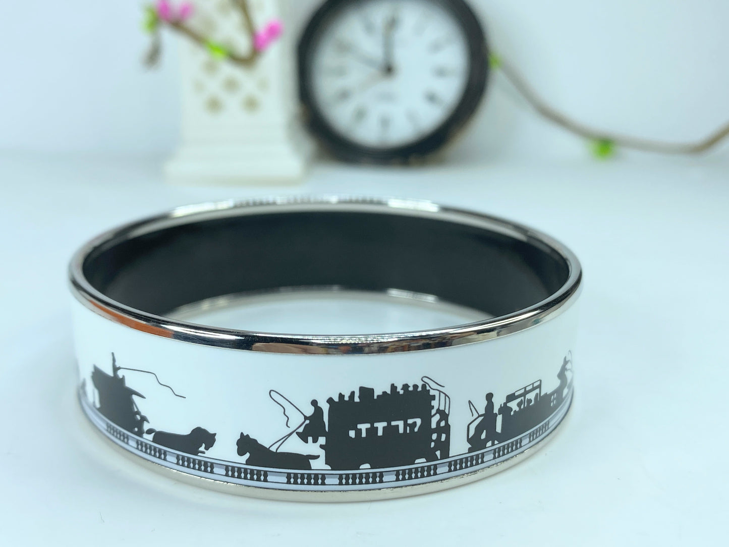 Hermes Enamel Bangle Bracelet Wide 65 GM Horse Carriage Black/white 2007 GS562