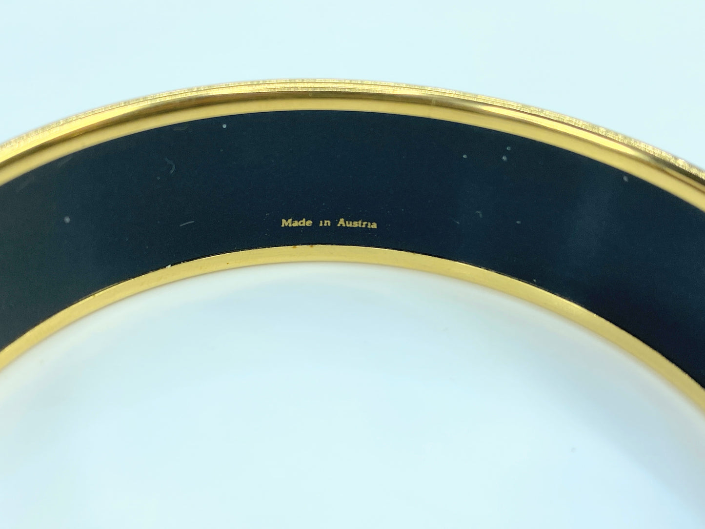 Hermès Horse and Carriage Equestrian 18mm Wide Enamel Bangle 7.5" GS563