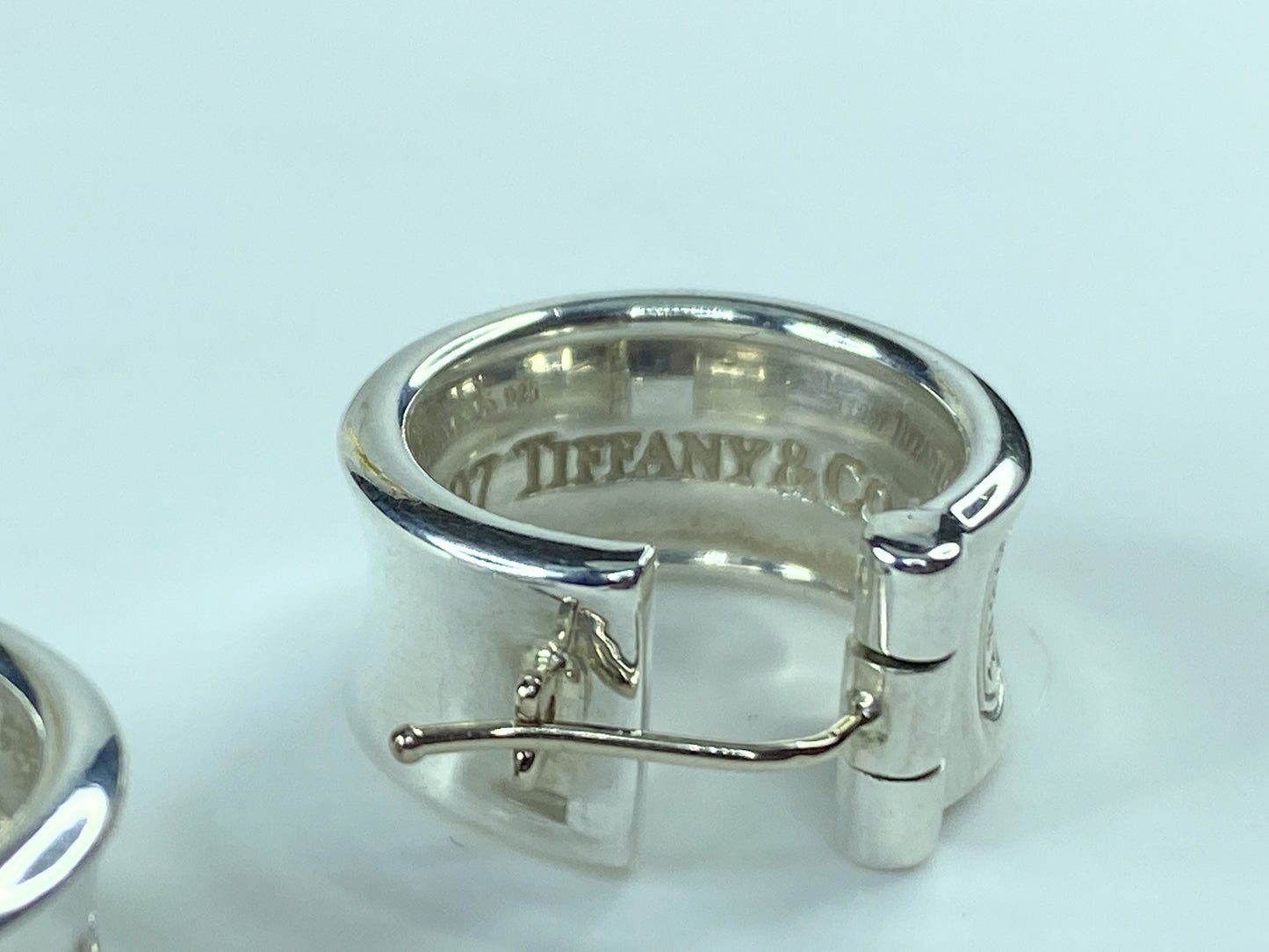 Tiffany & Co. Vintage 1837 Wide Hoop Earrings sterling silver 925 20mm JR213
