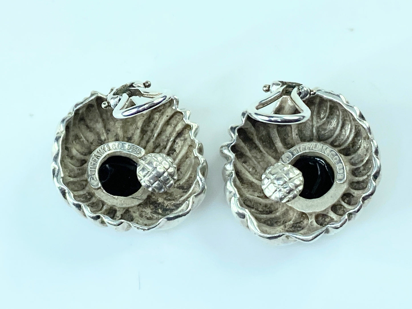 Heavy Tiffany & Co Sterling Silver Black Onyx Flower clip-on Earrings 21g JR216
