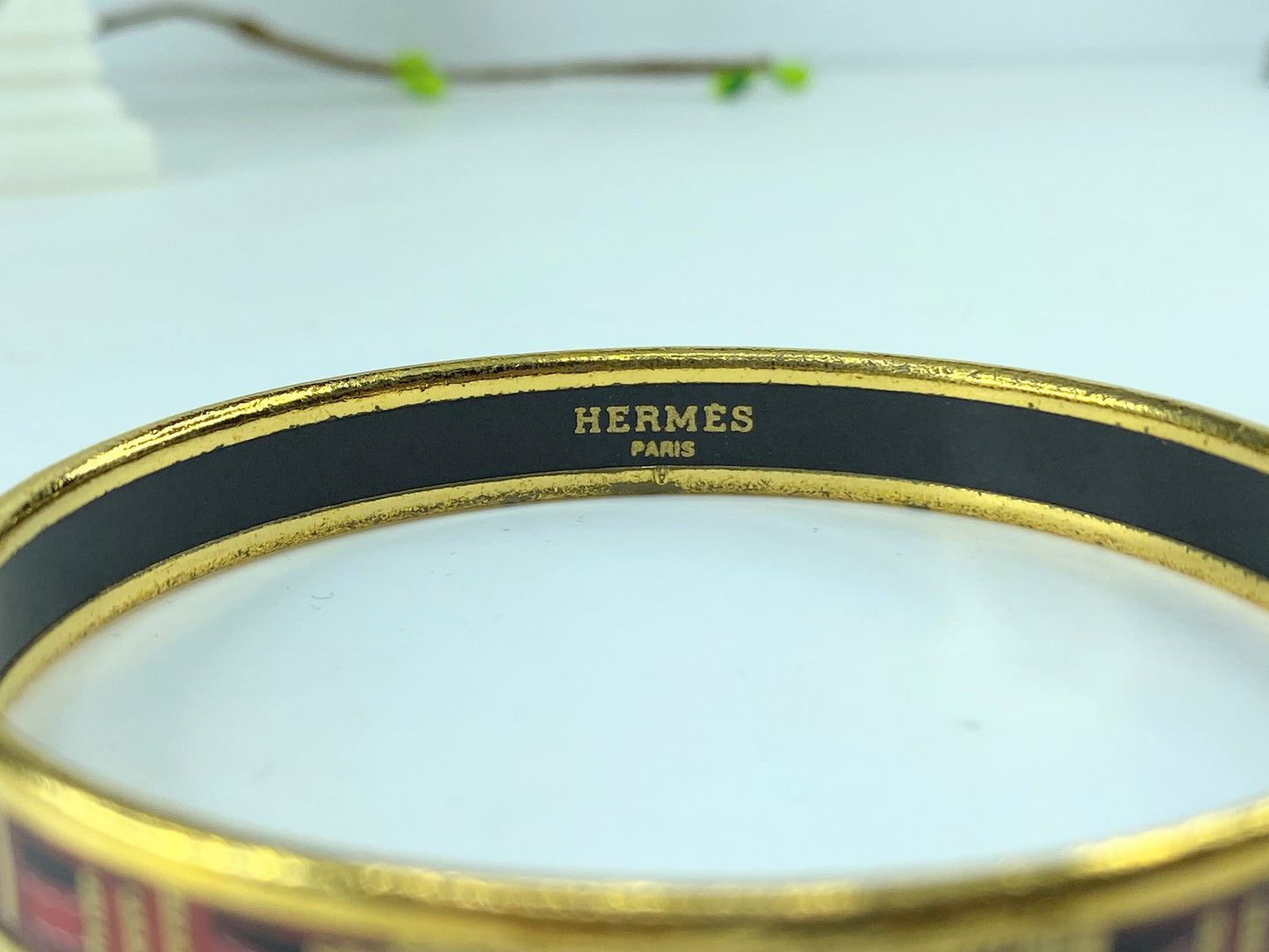 Hermes Enamel PM Cloisonné Bangle Bracelet Red/Black/Gold w/box GS221