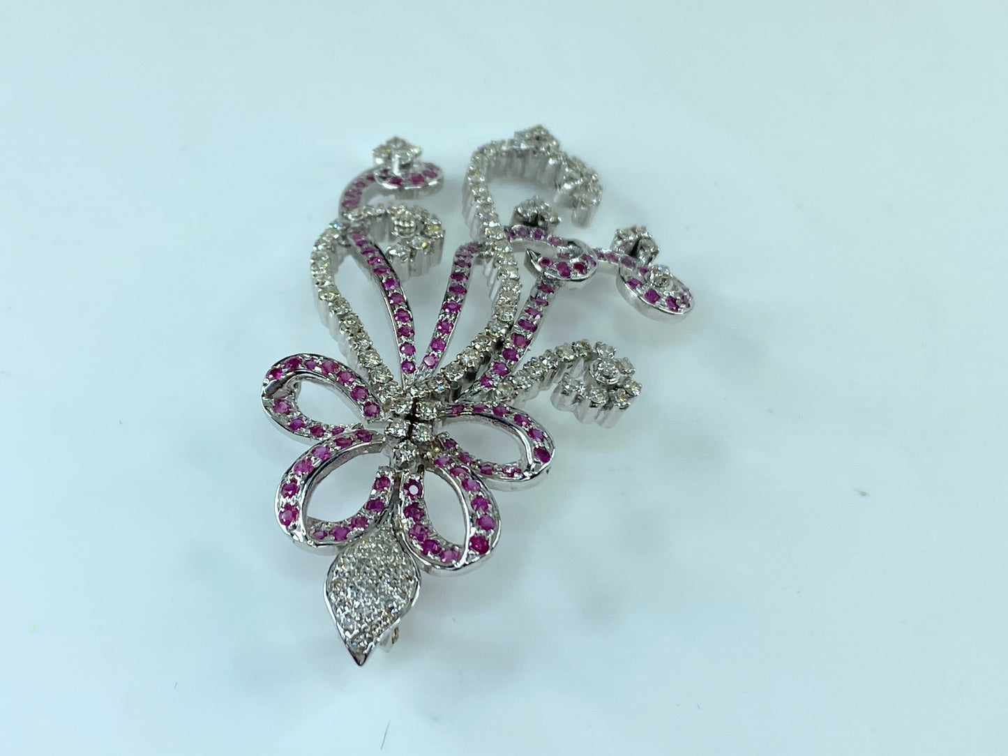 Appraised $12,9985 14K gold 8.0ct Ruby Diamond Ribbon Flower spray pendant JR218