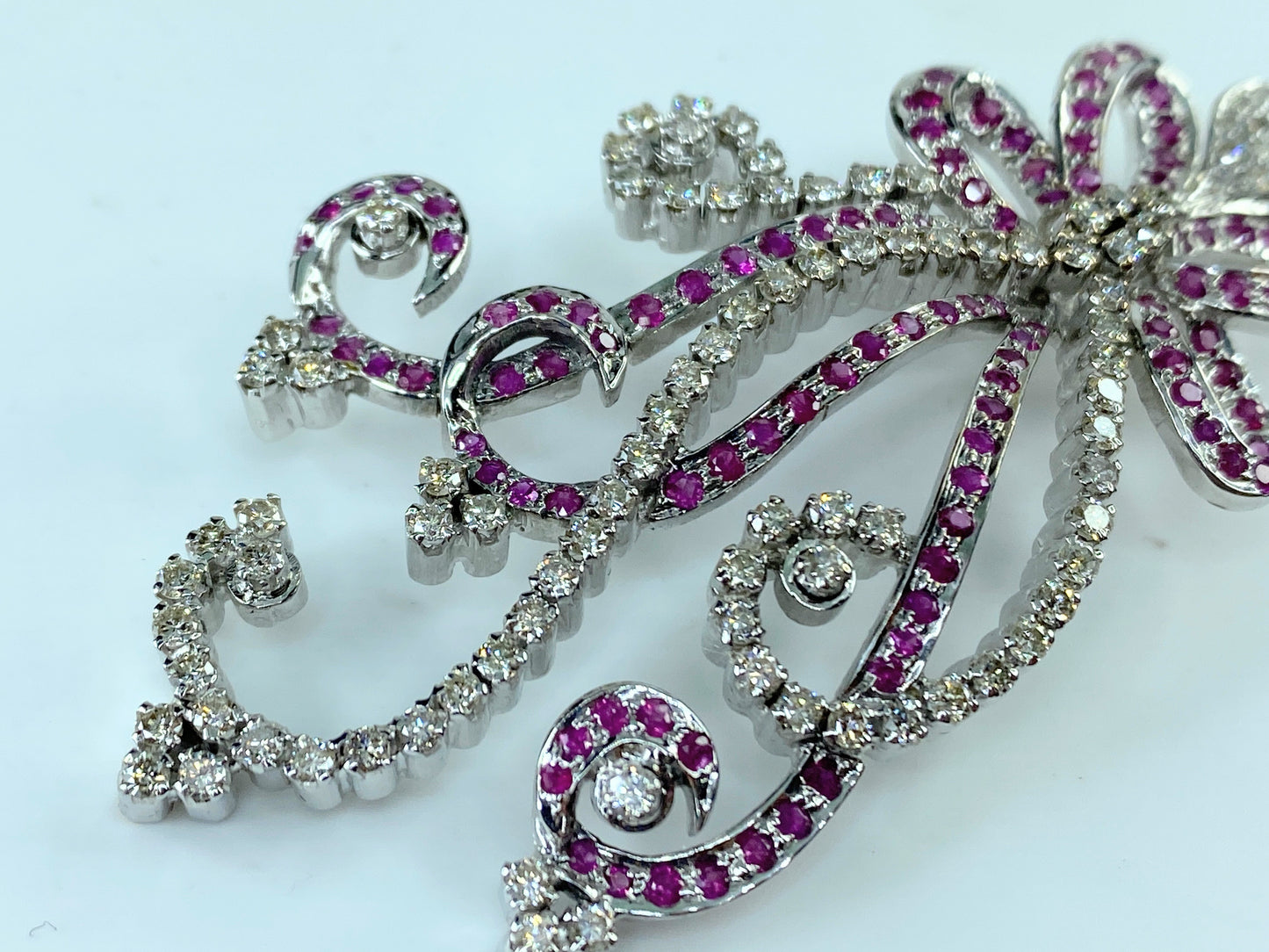 Appraised $12,9985 14K gold 8.0ct Ruby Diamond Ribbon Flower spray pendant JR218