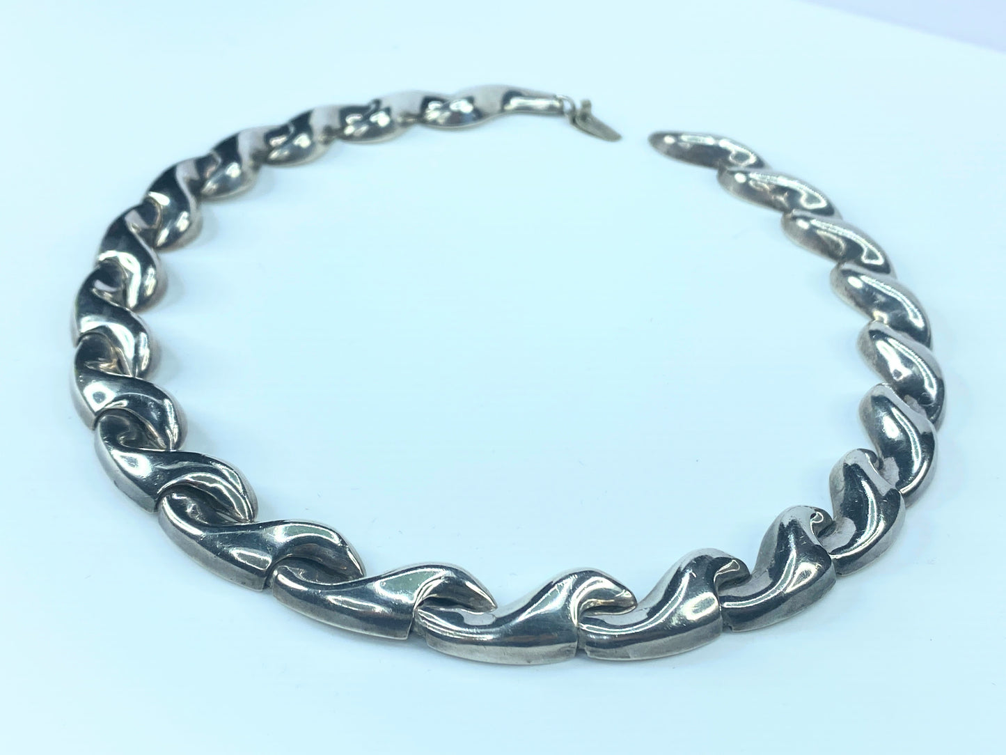 Jondell Mexico Modernist Wave Design Chunky Sterling necklace