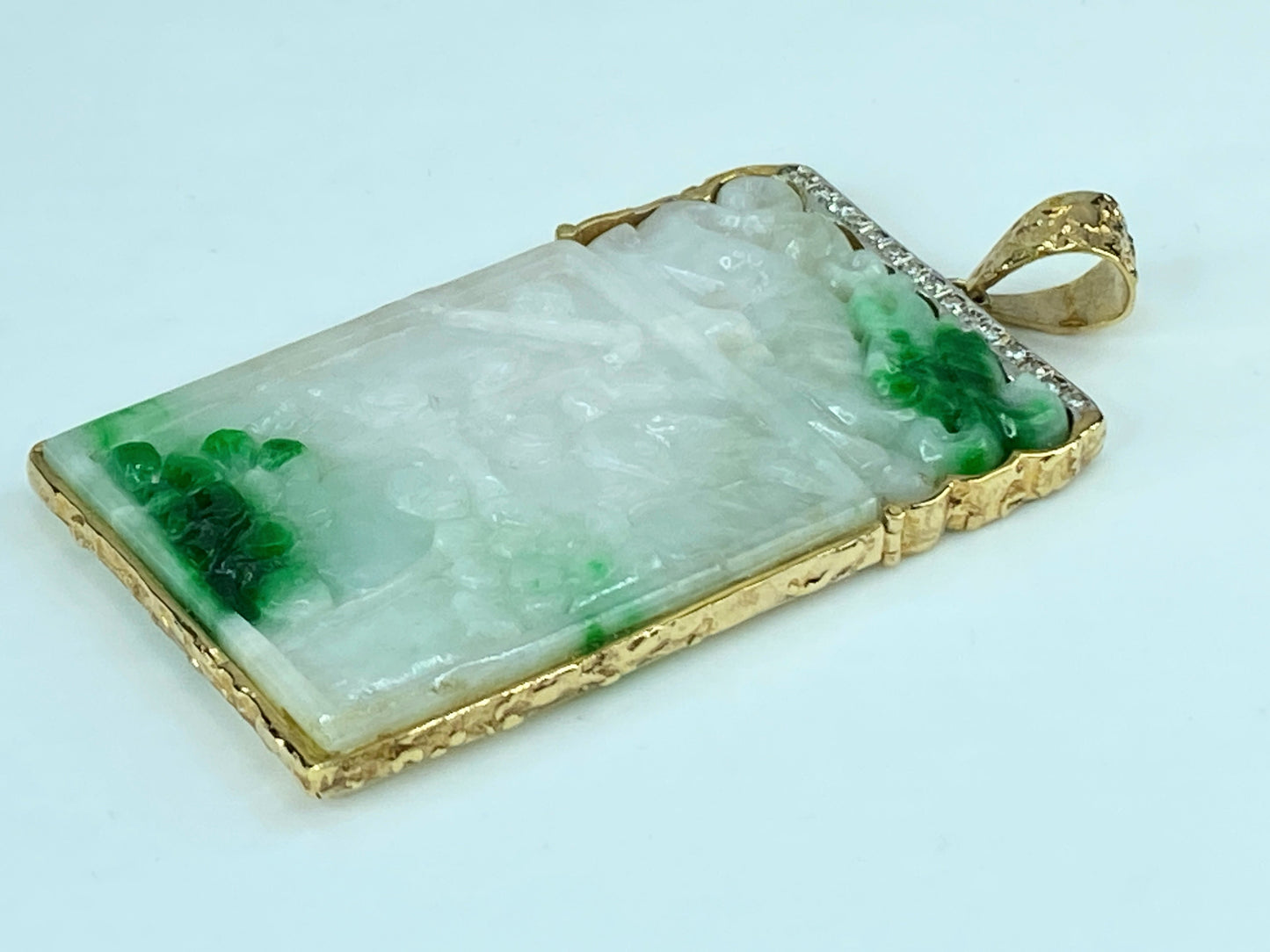GIA-certified 14K Fei Cui "翡翠" Jadeite 0.37ct G/VS2 Diamond pendant 2.5" JR231