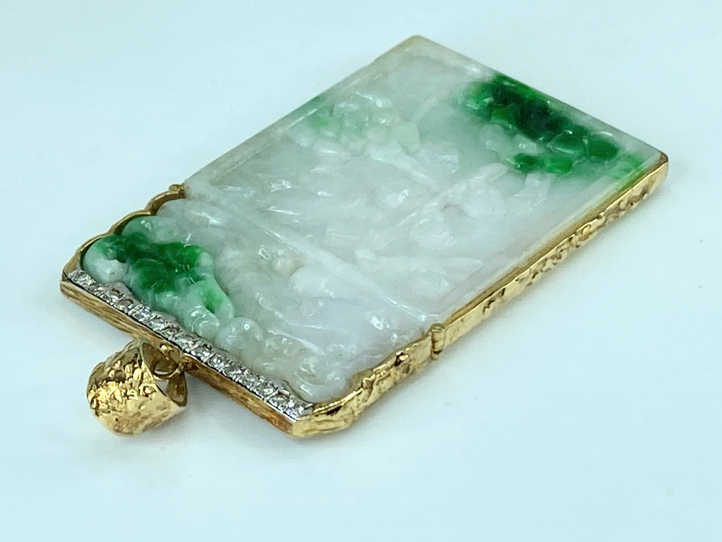 GIA-certified 14K Fei Cui "翡翠" Jadeite 0.37ct G/VS2 Diamond pendant 2.5" JR231