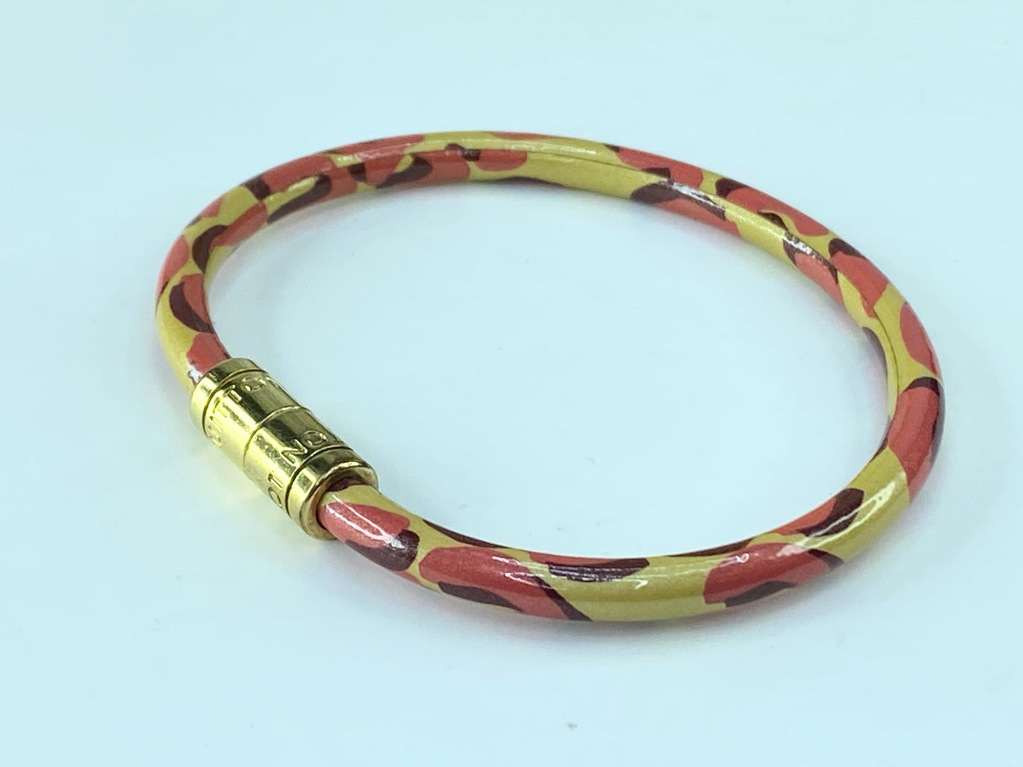 Louis Vuitton Keep It Blanc Corail Leopard Brasserie Opit Bracelet GS241