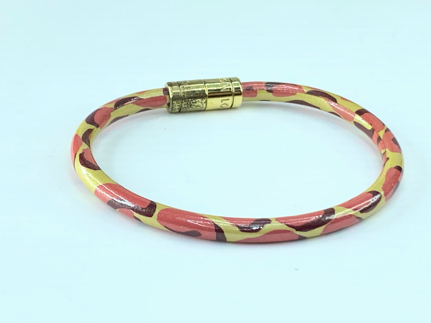 Louis Vuitton Keep It Blanc Corail Leopard Brasserie Opit Bracelet GS241