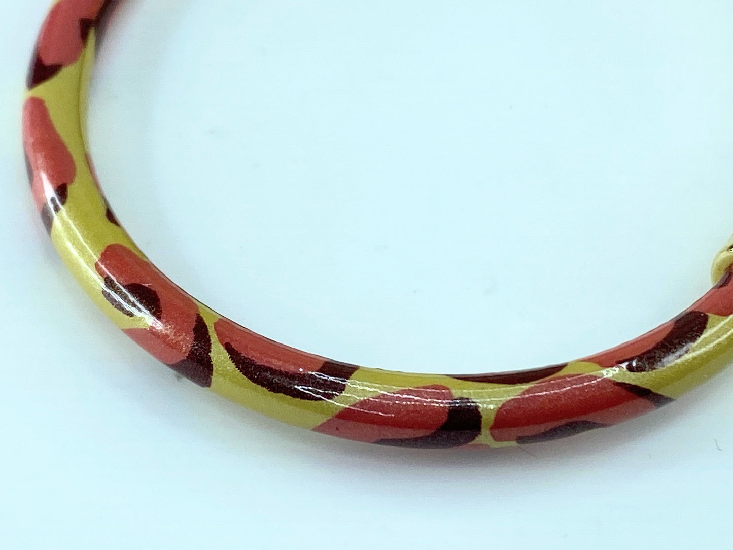 Louis Vuitton Keep It Blanc Corail Leopard Brasserie Opit Bracelet GS241