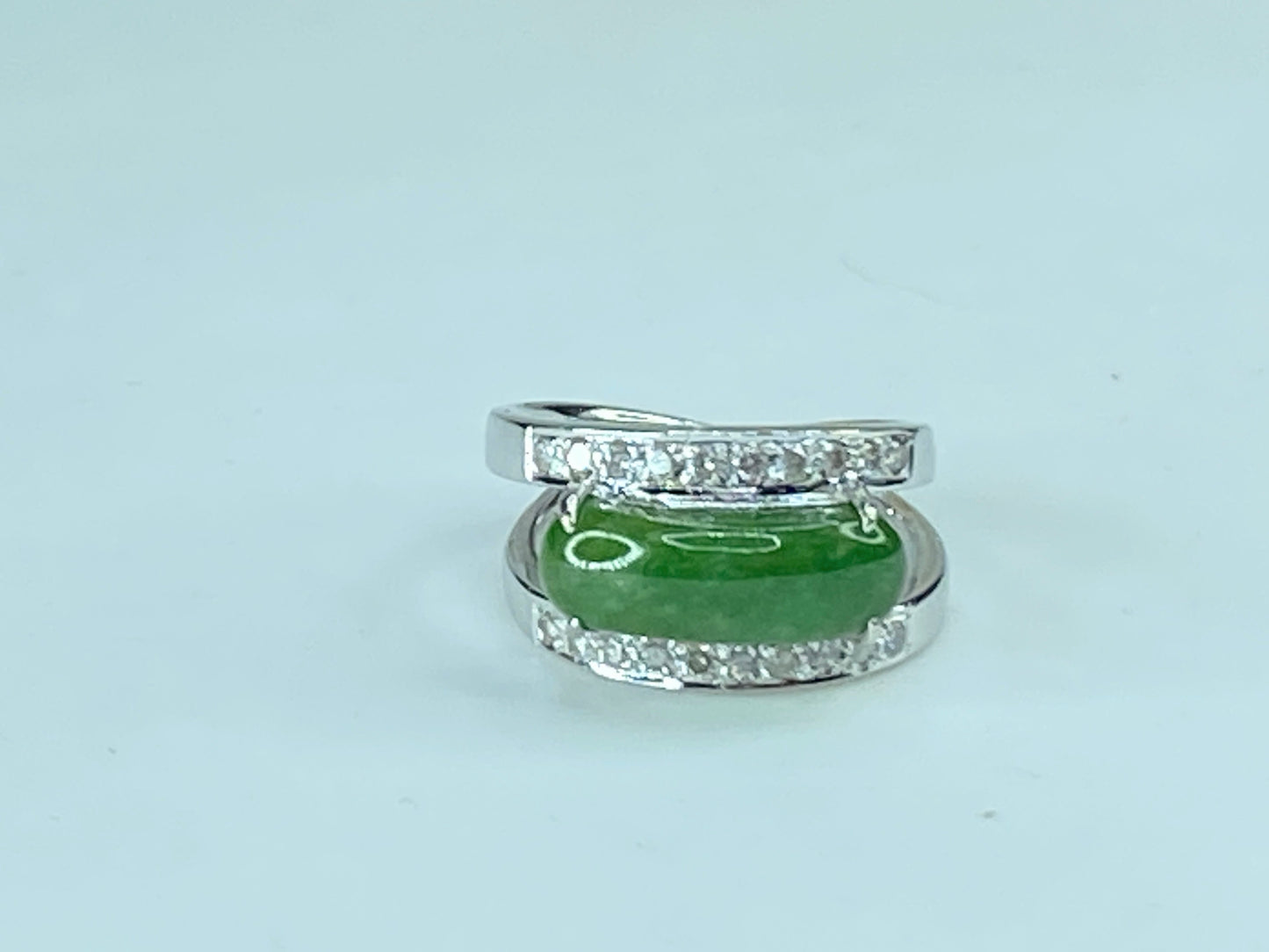 18K white gold 3.27ct Jadeite 0.37ct G/VS Diamond saddle ring s6 7.2g JR243