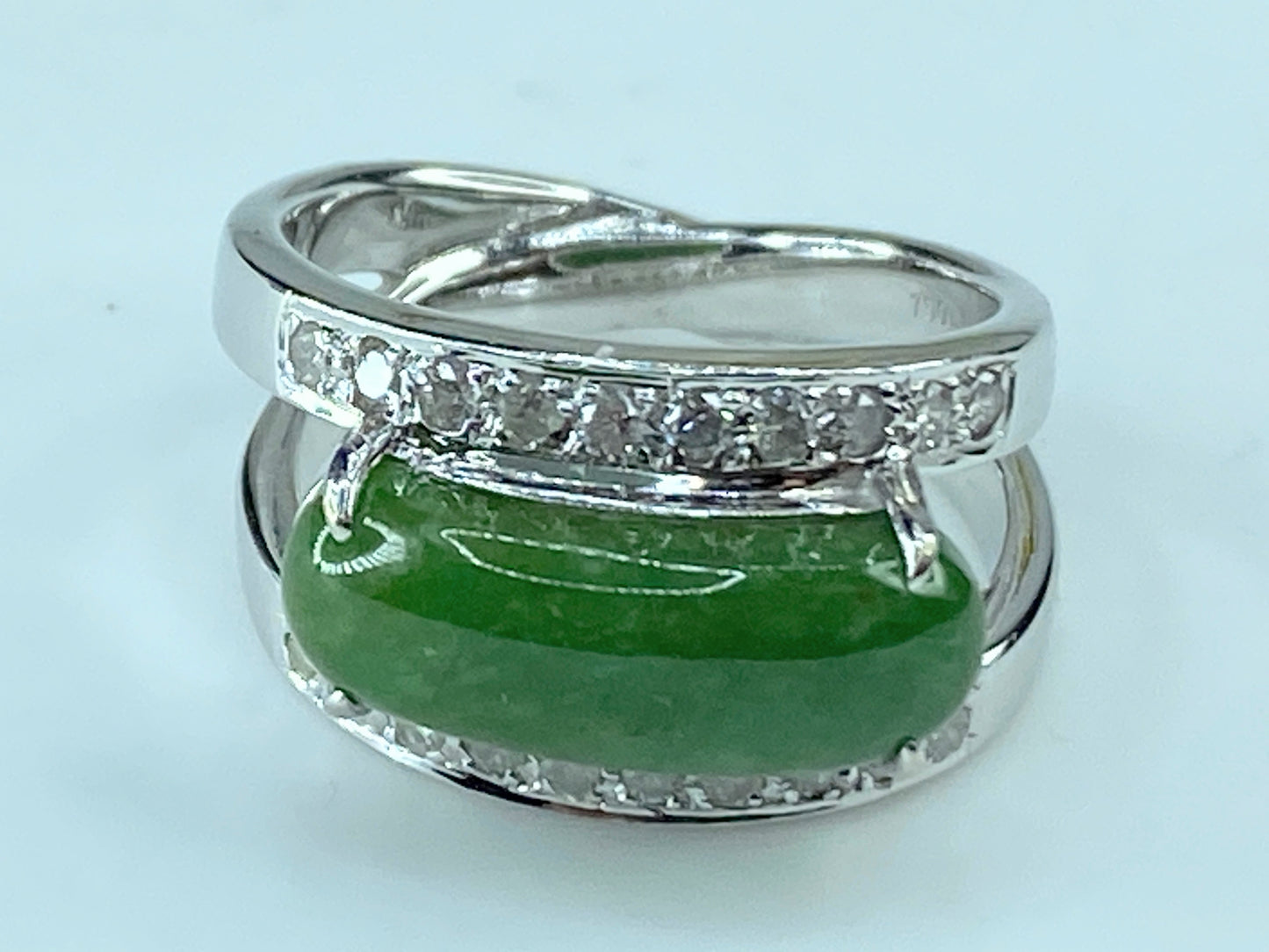 18K white gold 3.27ct Jadeite 0.37ct G/VS Diamond saddle ring s6 7.2g JR243