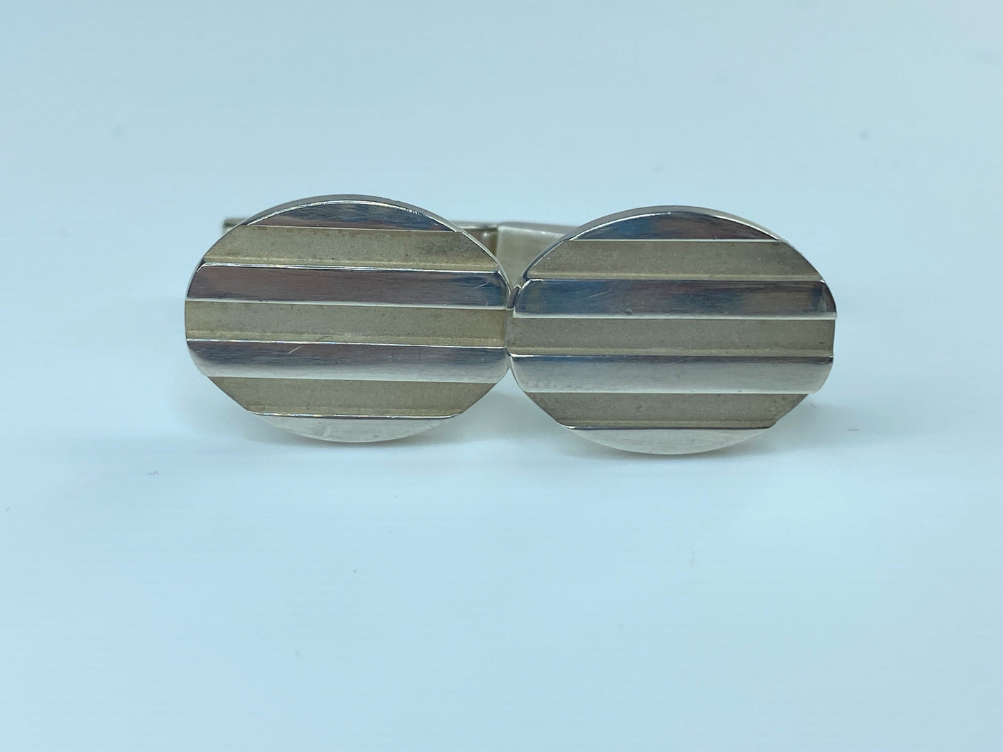 Tiffany & Co. Sterling silver Oval Atlas Cufflink with pouch