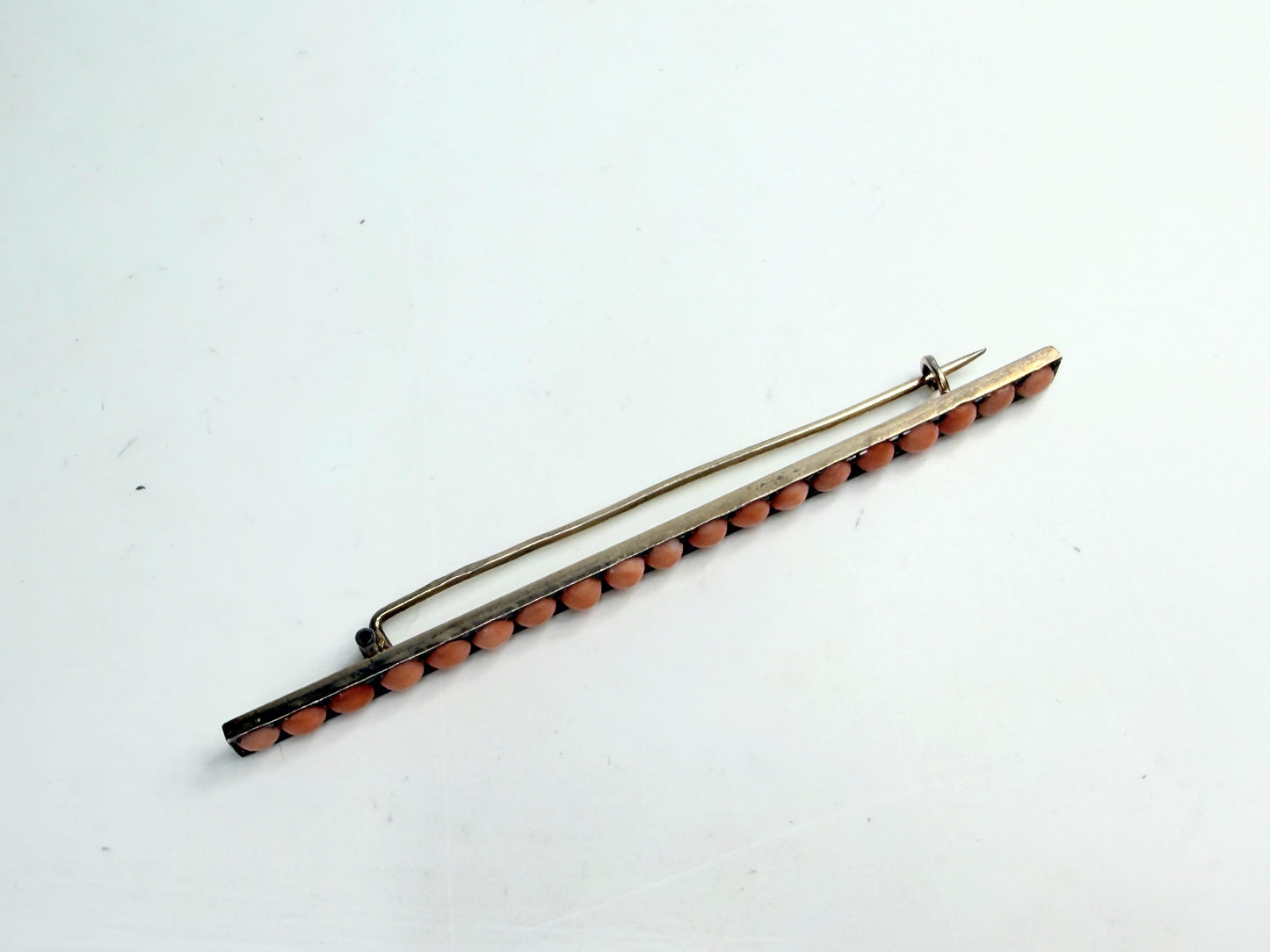 Victorian 5.3mm Coral Cabochon Sterling Silver Bar Brooch JR1390