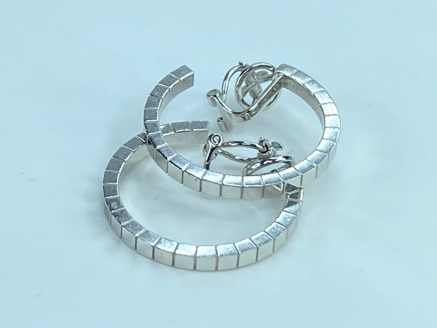 Cartier Lanieres 18K white Gold Hoop earrings 19.5g 1 1/4" JR261