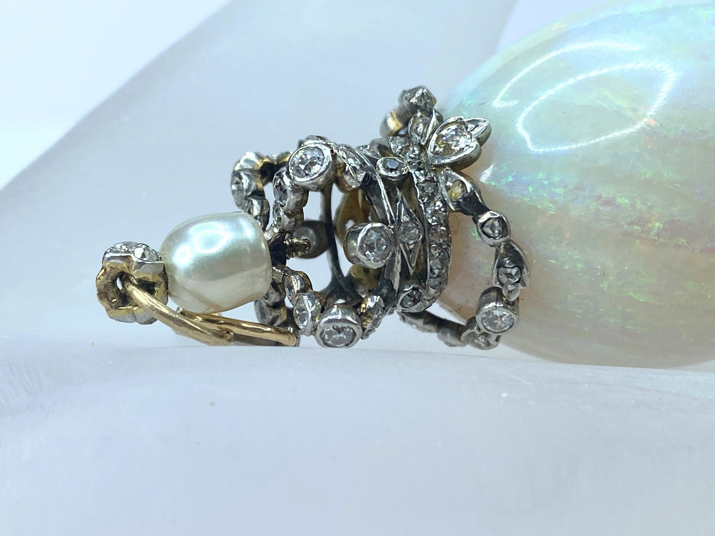 Appraised 26,995 Victorian 131.5ct Opal Drop G/Si Diamond pearl pendant JR8282