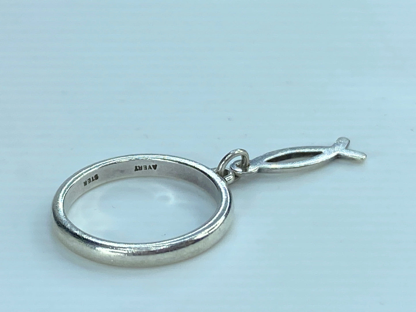 Retired James Avery Ichthus Dangle Charm Ring 2.1g s4.5