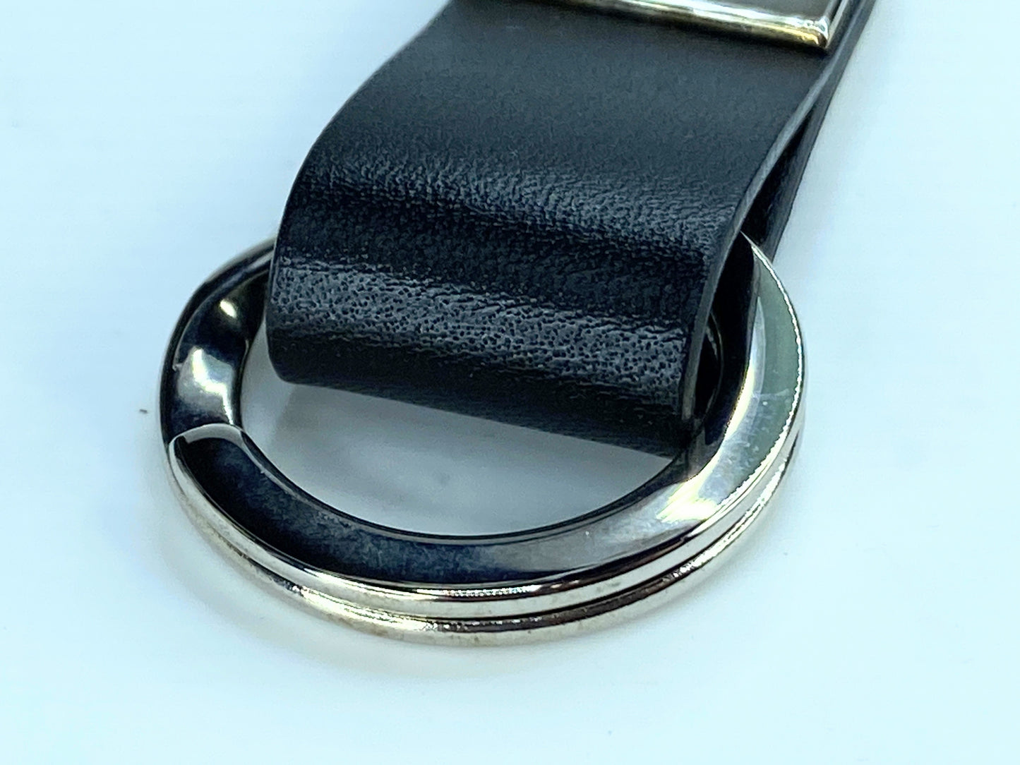 Gucci black Leather silvertone Keyring with original seal and box GS296