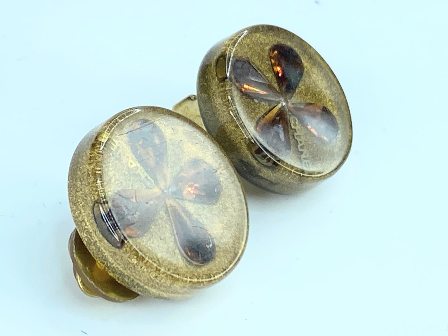 CHANEL Cruise Line Amber Four-leaf Motif Earrings Chanel w/tag GS299