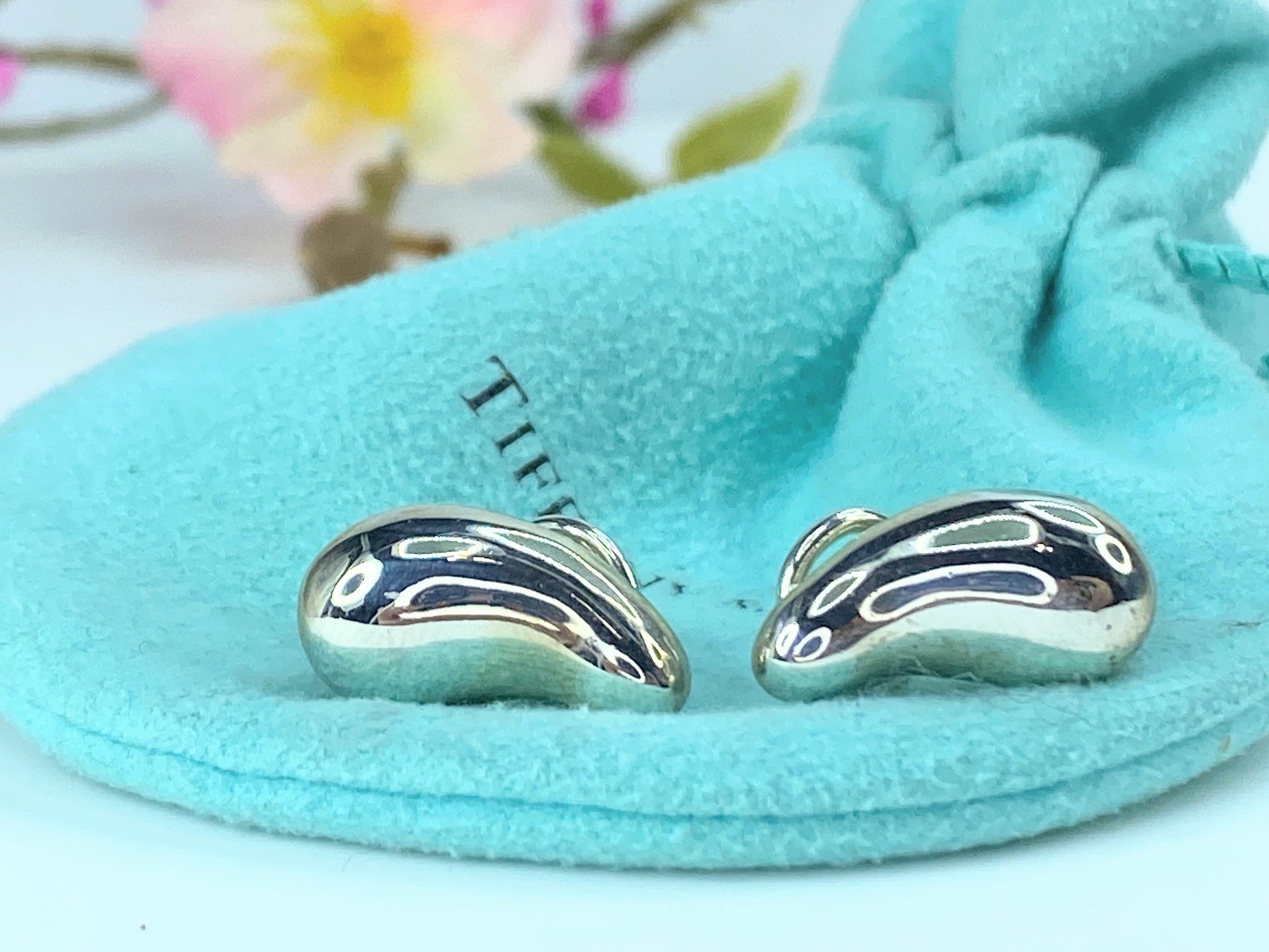 Tiffany & Co. Teardrop Earrings Silver Elsa Peretti Clip on back 8.1g JR9709