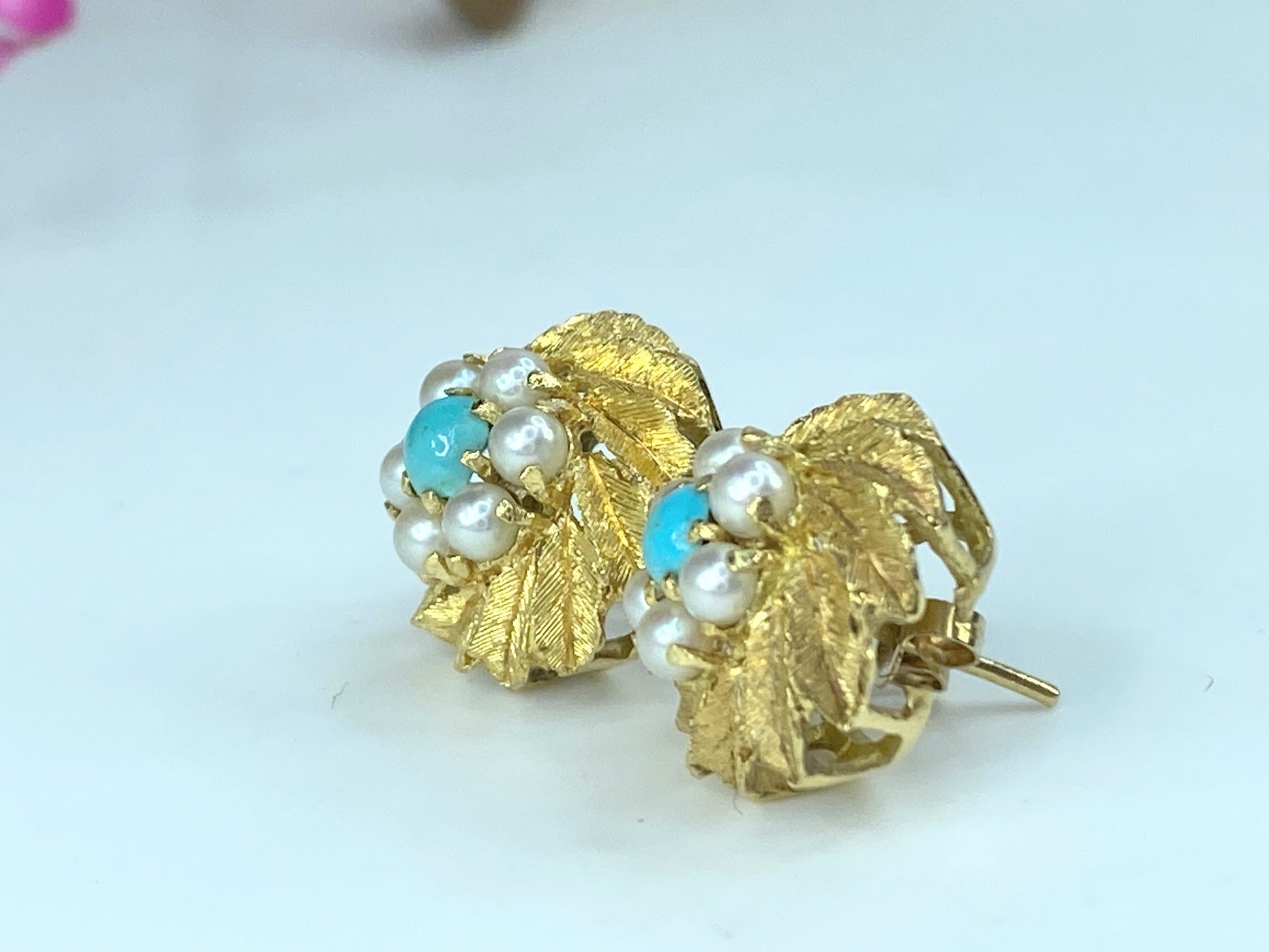 14K cultured Pearls Turquoise cabochon Bombe post earrings 7.5g JR9735