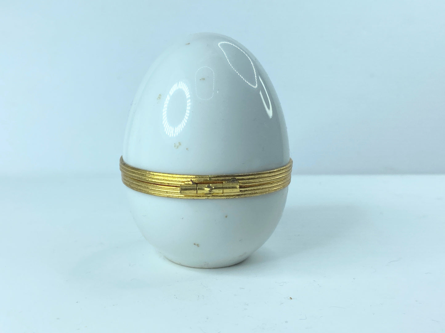 Vintage Rochard Limoges France Egg trinket Box French 2 5/8" x 2" A365