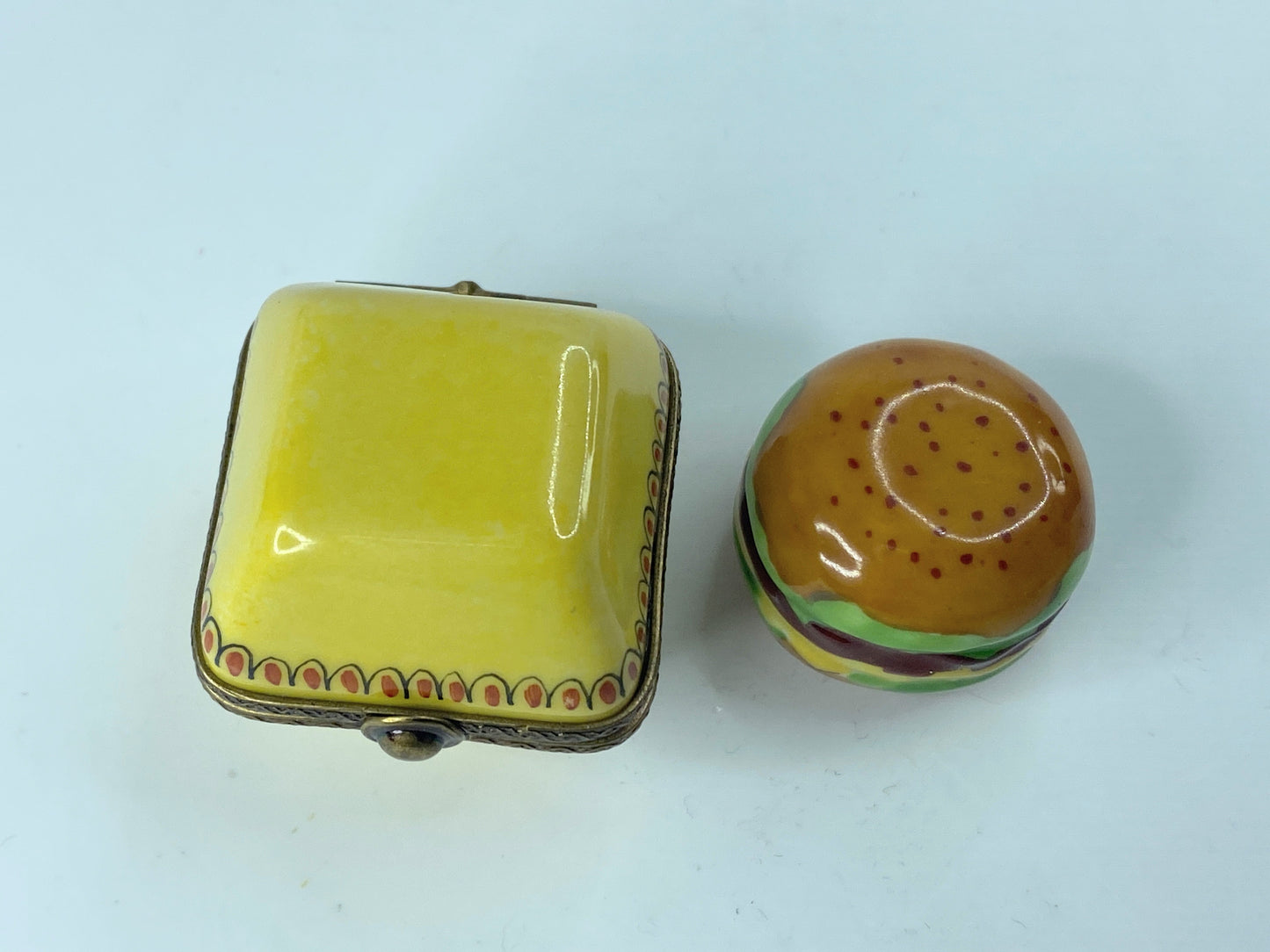 P.V Hamburger & Carton authentic LIMOGES trinket box A367