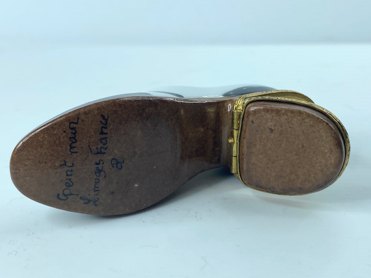 Limoges France Peint Main Golf Shoe trinket box 2 7/8" x 1" x 7/8" A369