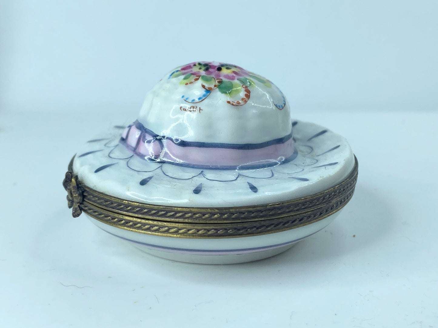 P. CaDau Limoges France Peint Main Spring floral Bonnet Trinket Box 2.5" A370