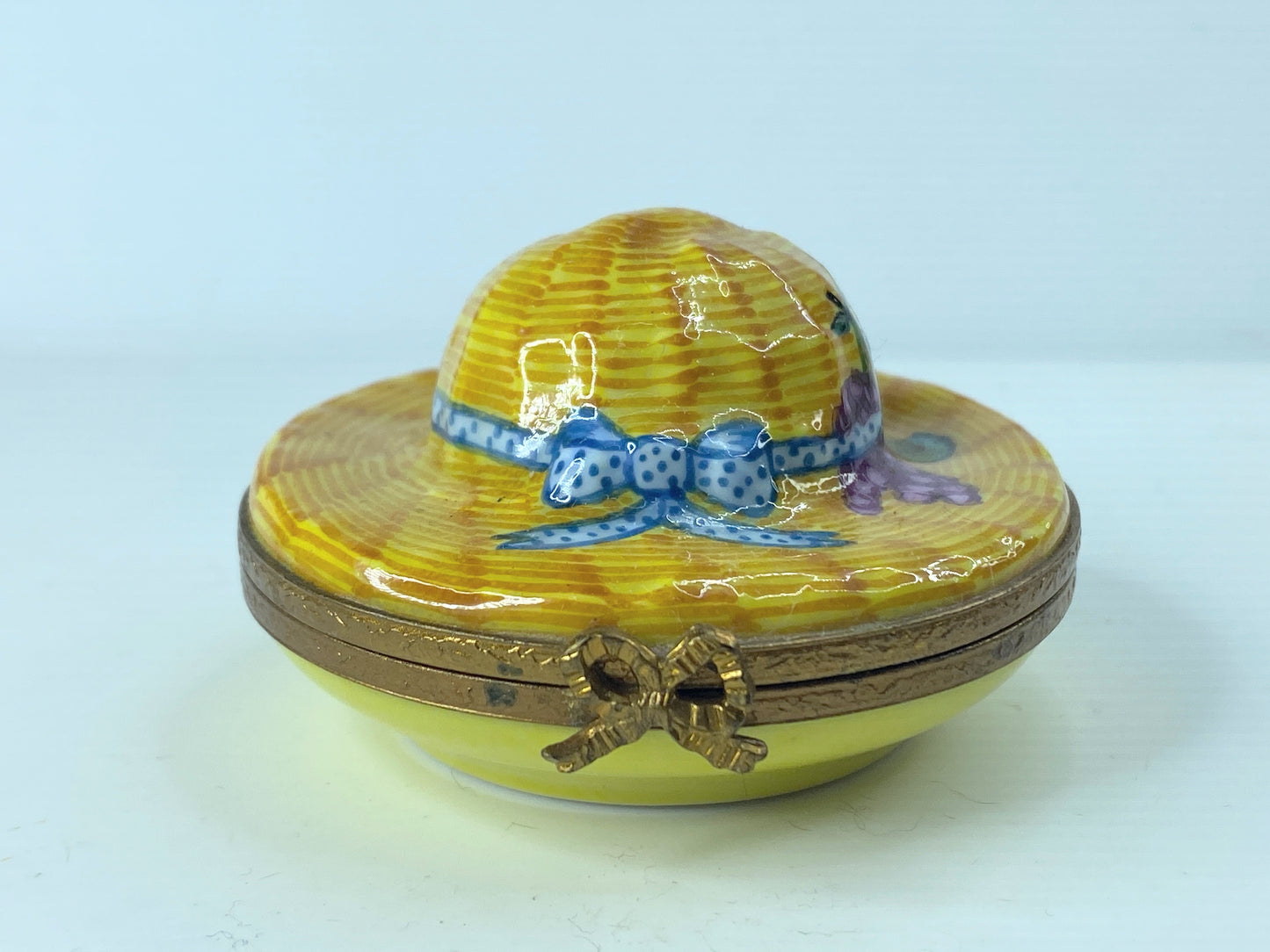 Limoges France Hinged Yellow Straw Garden Hat Trinket Box Fruit Blue Ribbon A371