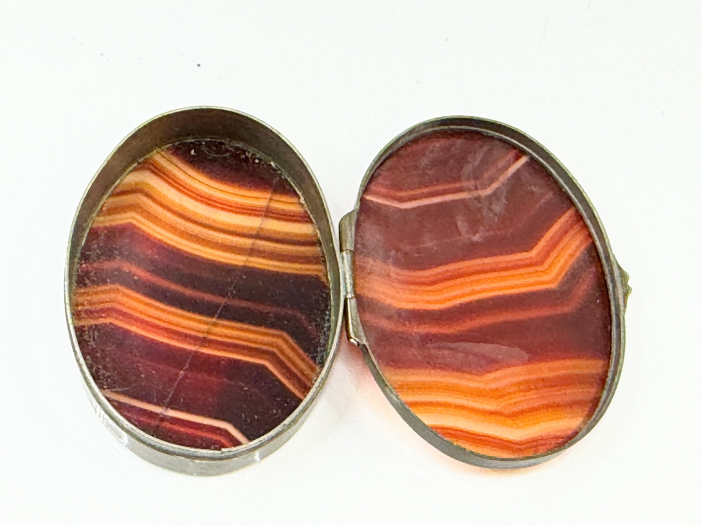 Antique British Oval Agate Hardstone Snuff Box Gilt SS209