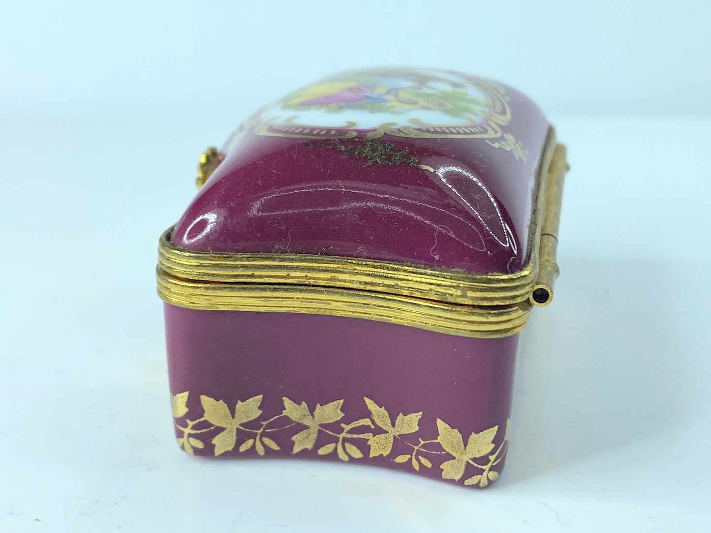 Limoges Castel France Porcelain Flower Trinket Box 2.5" A375