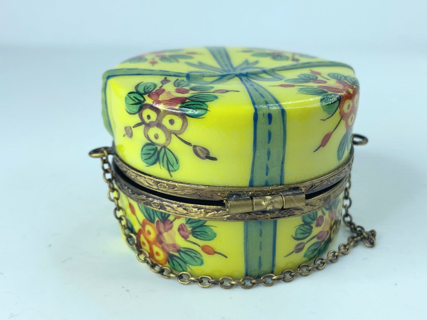 S.G Limited Edition Limoges yellow floral hat box with hat trinket box A376
