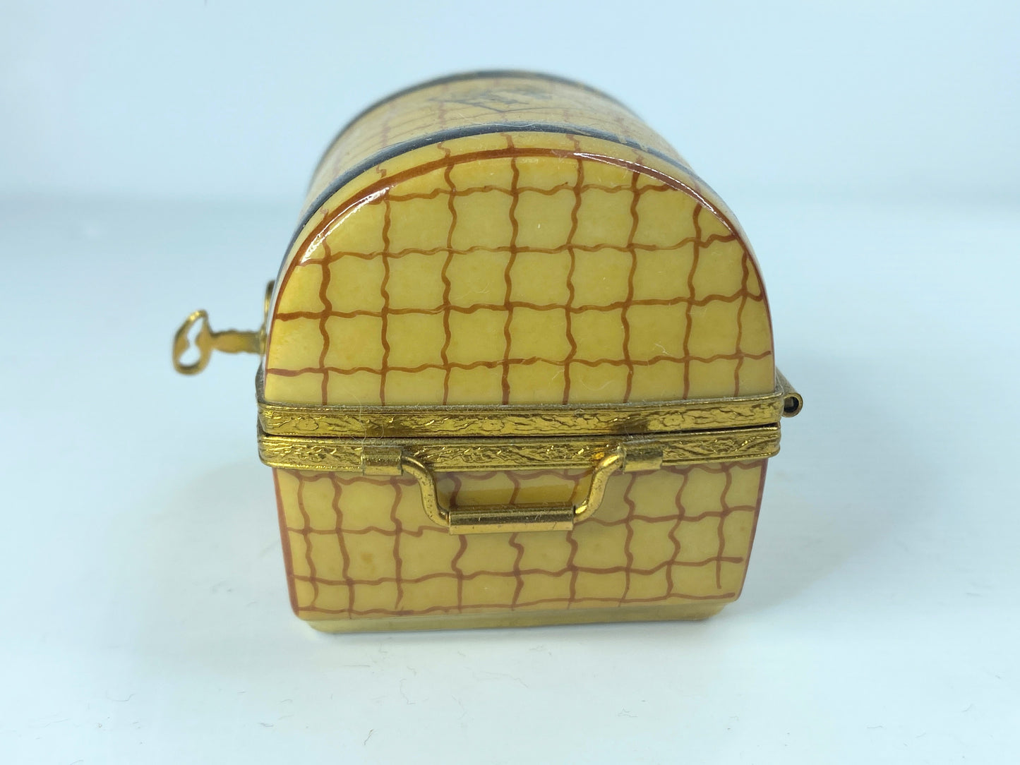 Signed SE Limoges Trinket Box Burl Trunk Porcelain France Peint Main2 1/4" A378