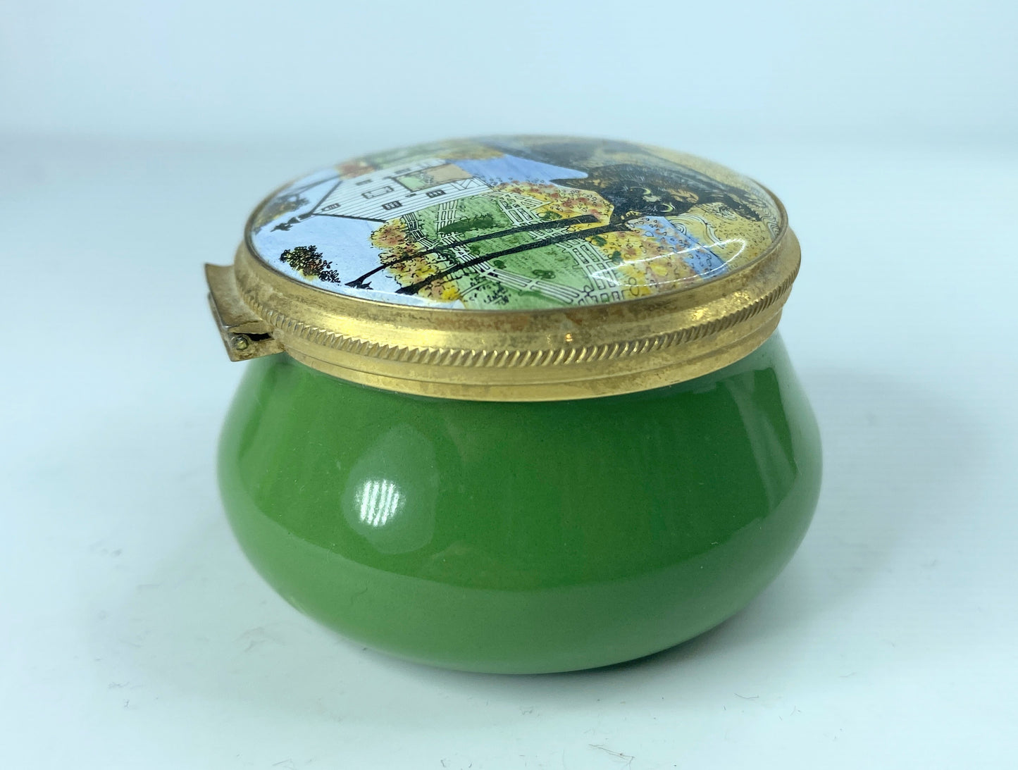 English Enamel Cat pill box Senaway by Vimi Vang Oldsen Trinket Box 2.0" A379