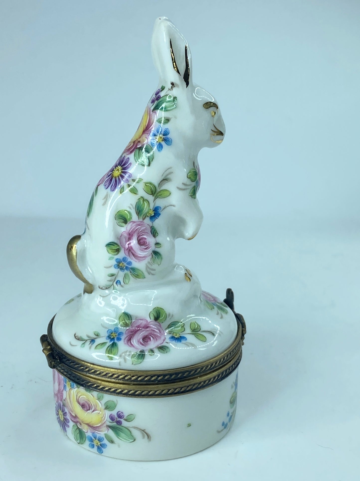 Rehaussi Limoges Rabbit Pink & Yellow Roses hand-painted Hare closure w/box A382
