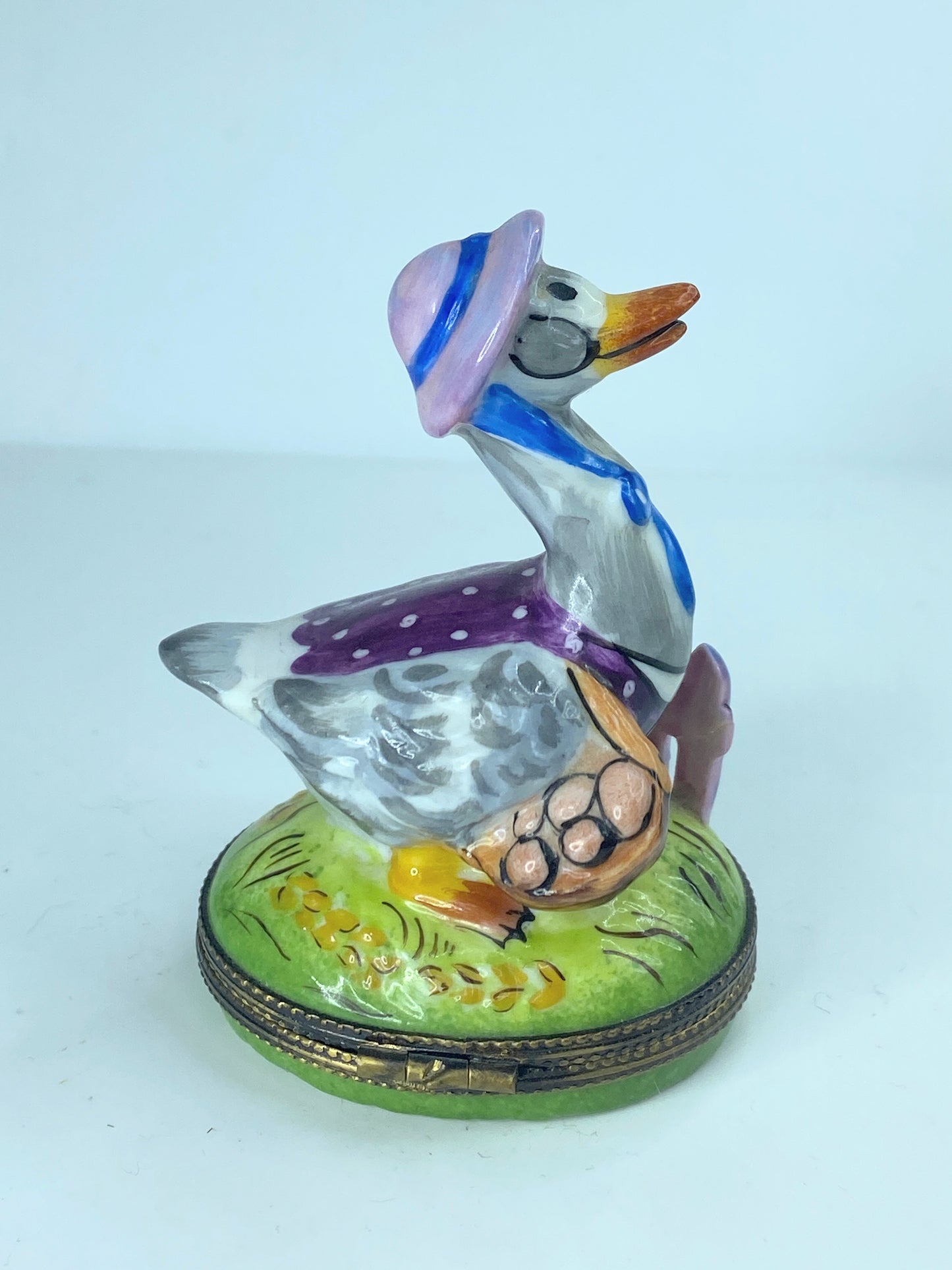 EE signed Limoges Mother Goose go home pink bonnet by the fence 3" A883