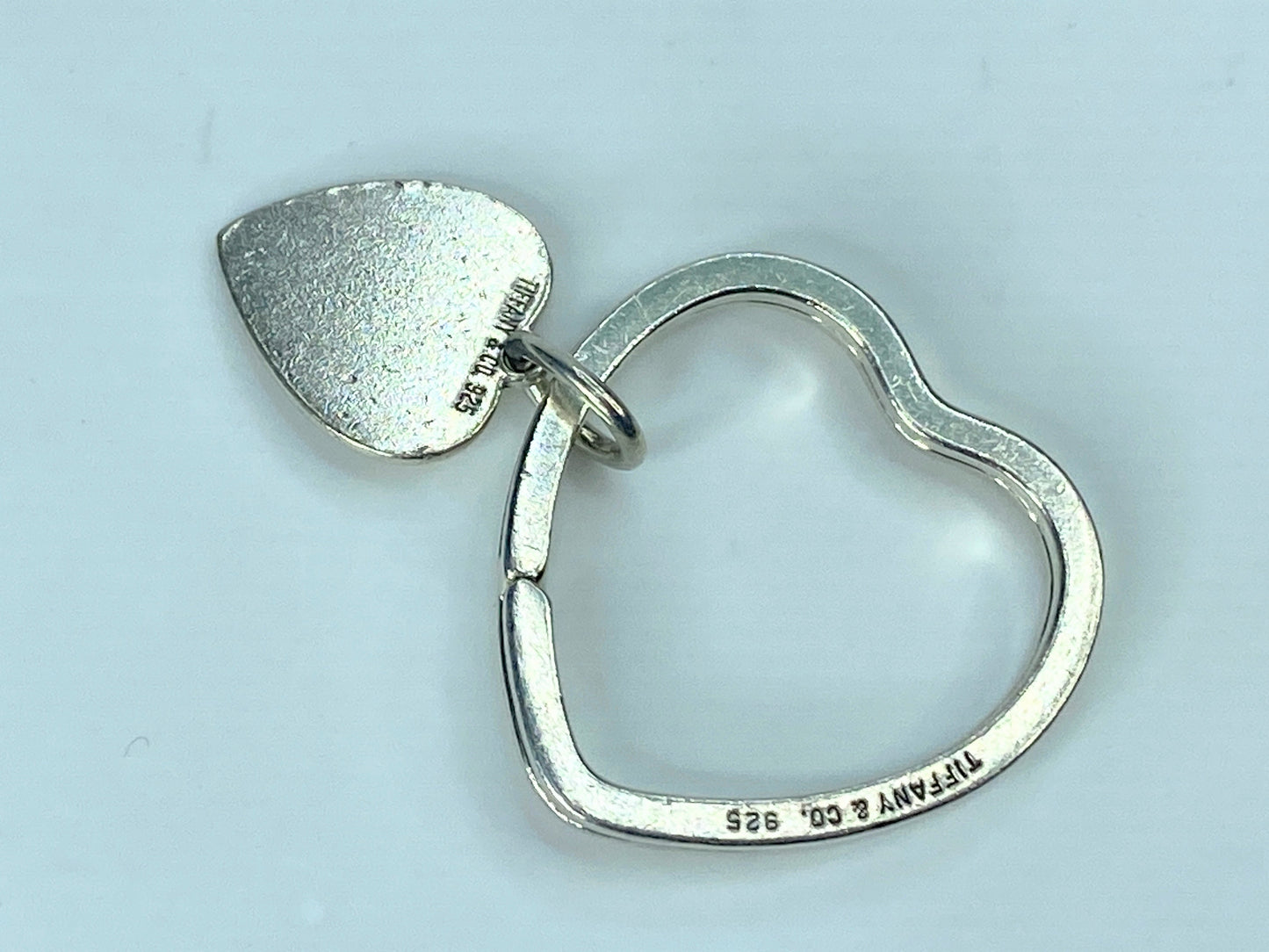 Tiffany & Co Estate Double Heart Keychain Sterling Silver with pouch 11.4g SS94