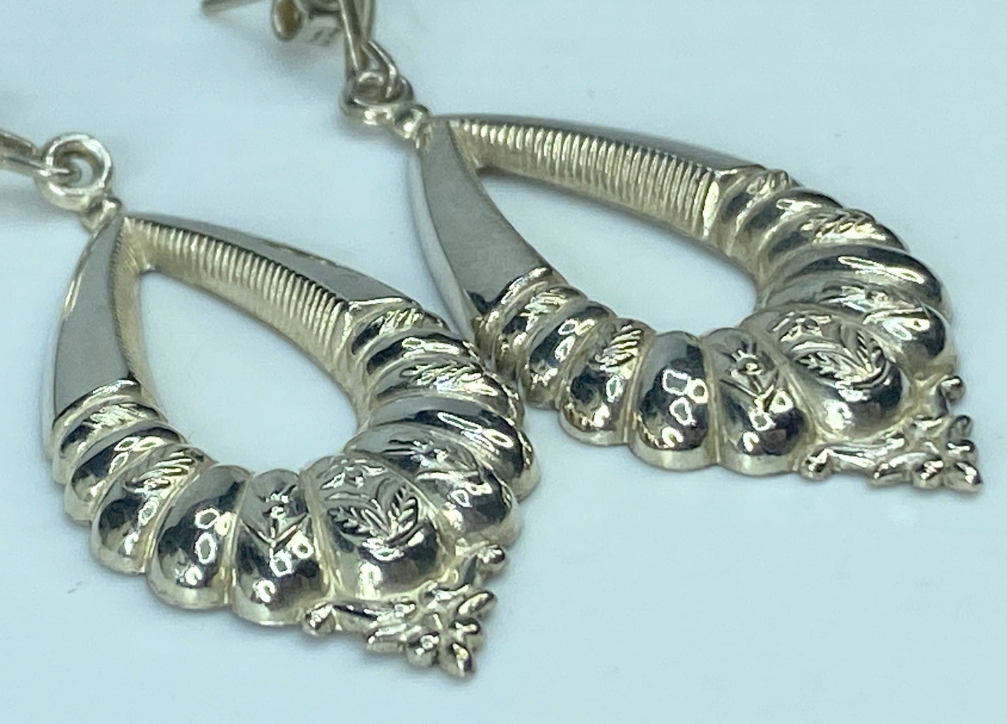 Sweden c1980s. Large Vintage Sterling Silver Earrings 1.5" JR889